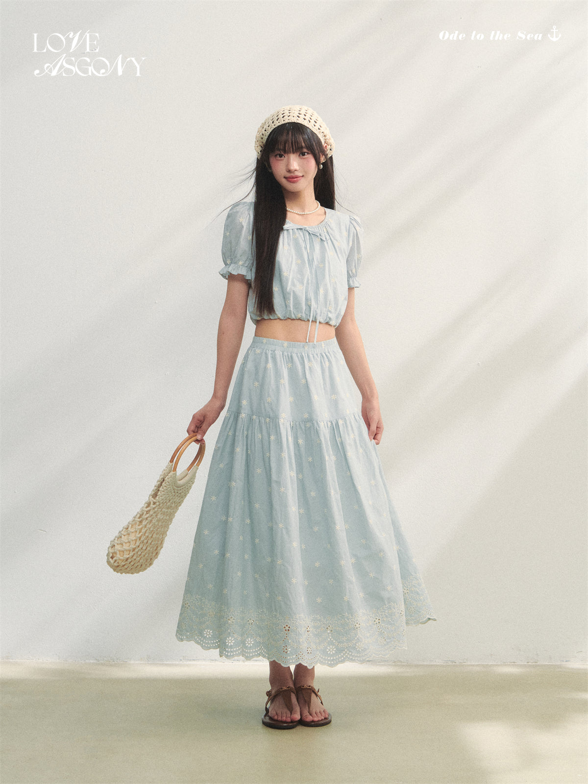 AsGony ASG25193&ASG25194&ASG25195 Flower embroidery lace up bubble sleeve top+vest+skirt