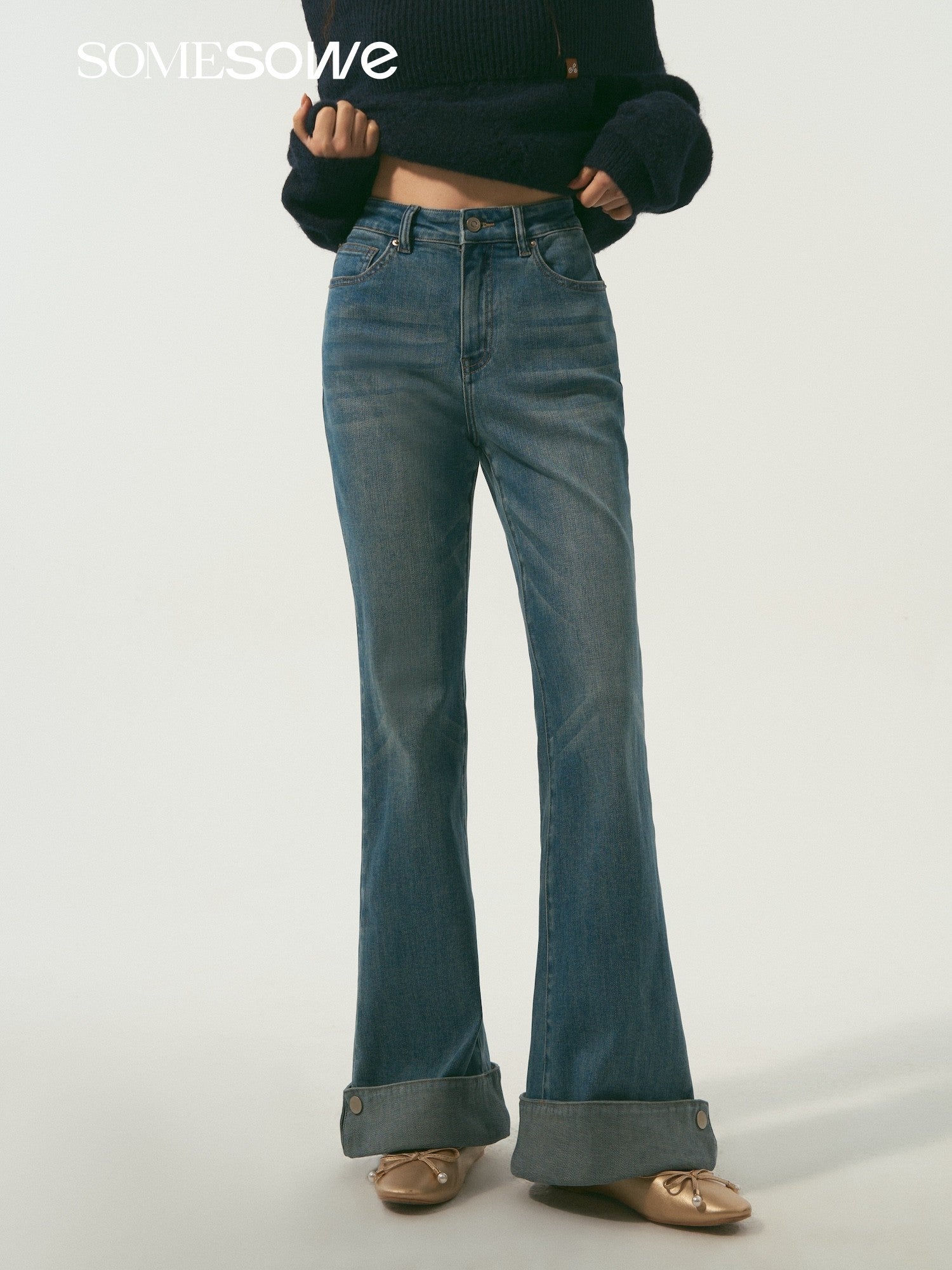 SOMESOWE S2609011 Flanged slightly flared denim pants