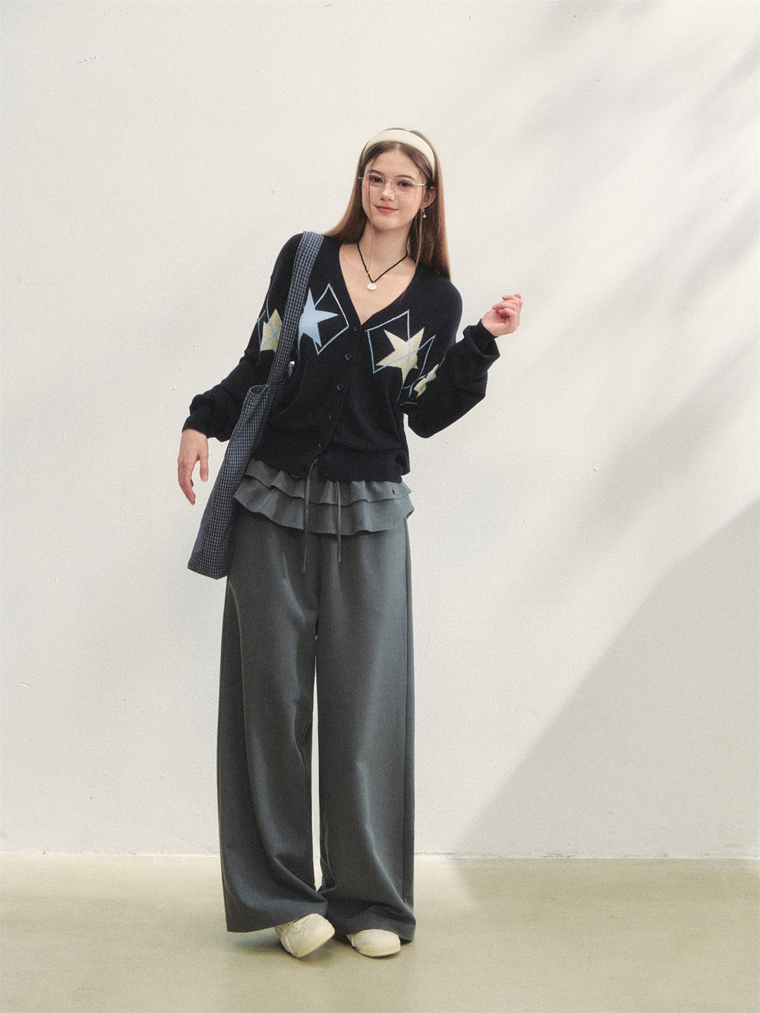 AsGony ASG25292 Star diamond grid jacquard knitted cardigan