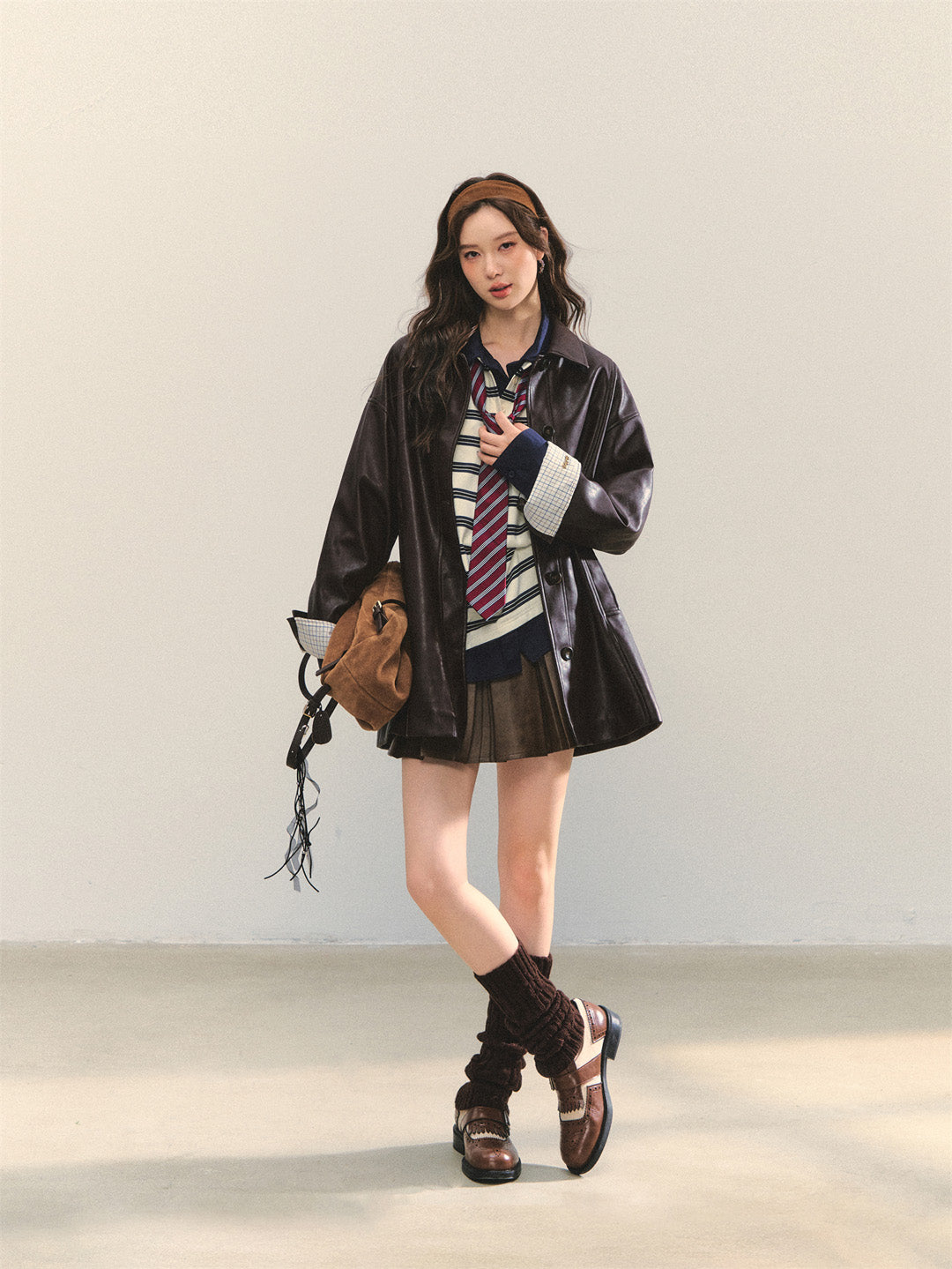AsGony ASG25334 Cuff plaid patchwork leather jacket
