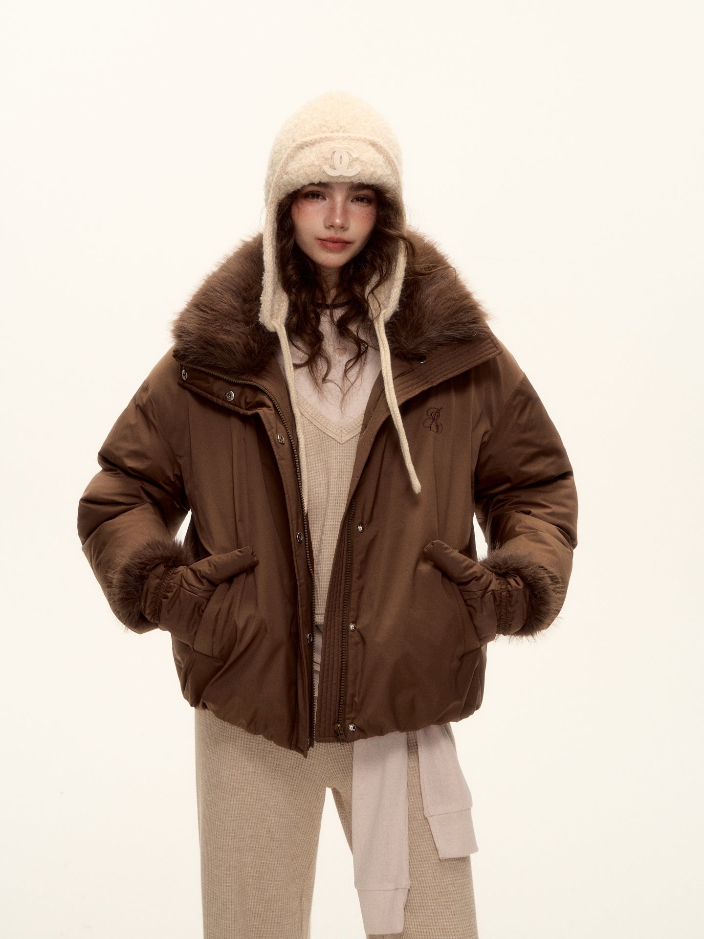 AsGony ASG25502 Detachable fur collar short down jacket