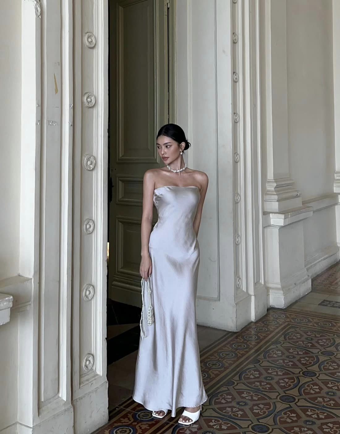 Kisserine "belle" white