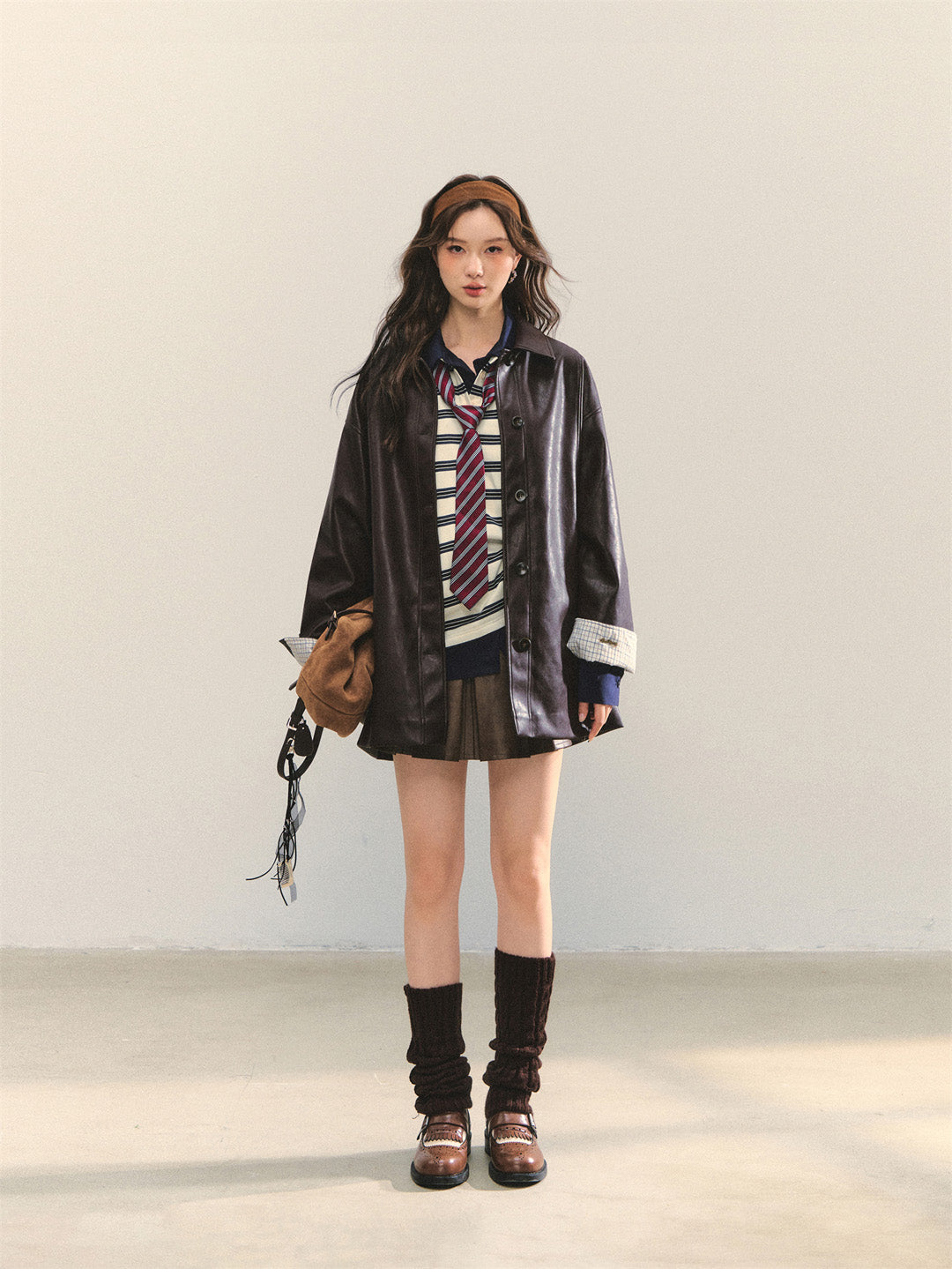 AsGony ASG25334 Cuff plaid patchwork leather jacket