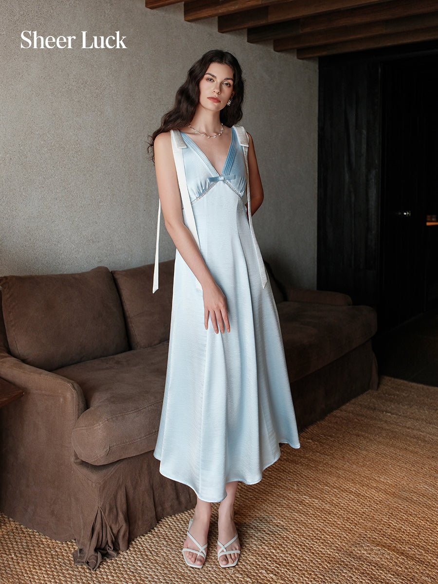SHEERLUCK SLLYQ26104 Satin French Style V-neck Camisole Dress
