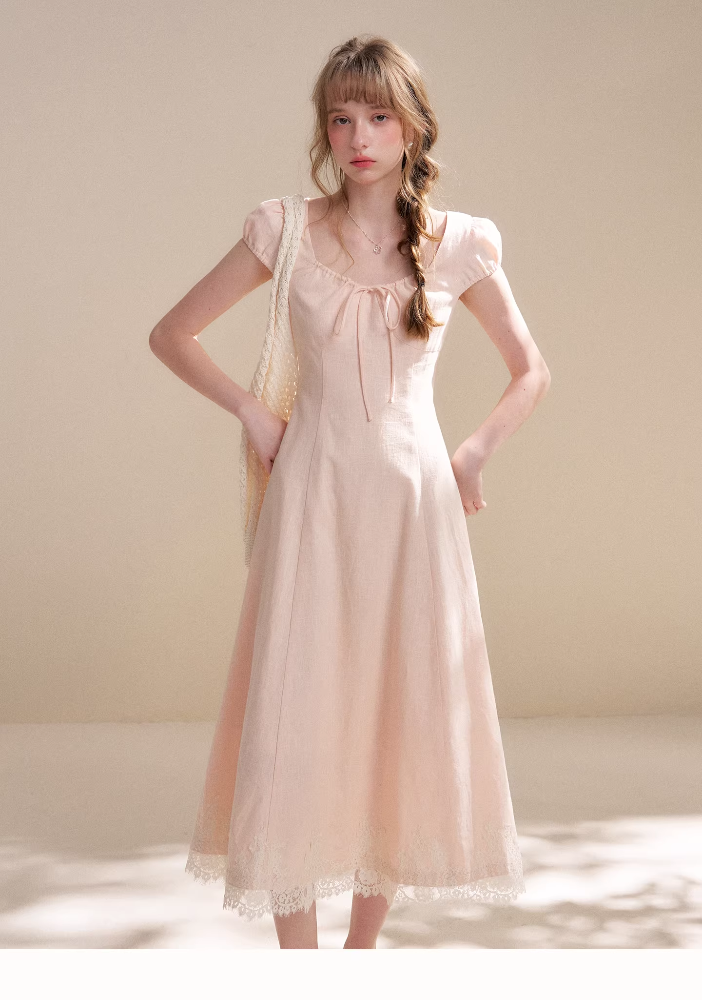 Kroche KR6063 Splicing lace waist cinching dress