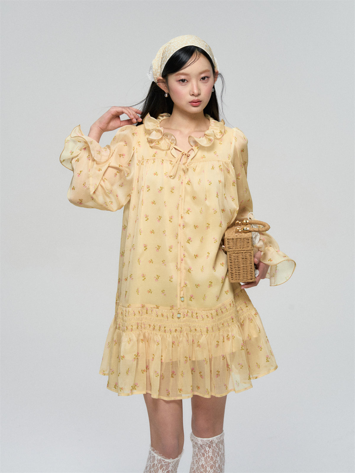 AsGony ASG25091 Floral long sleeved dress