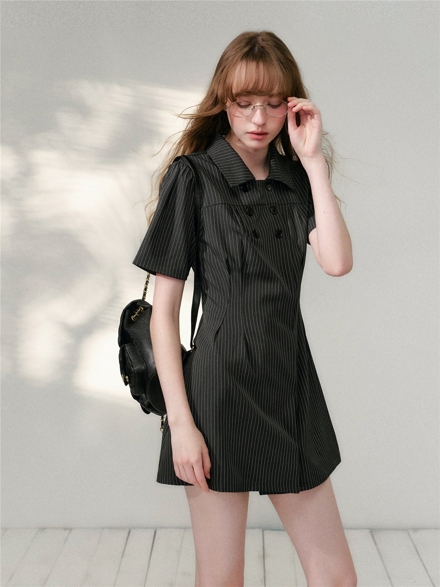 16DEWS 16D26092 Striped waist cinched shirt dress