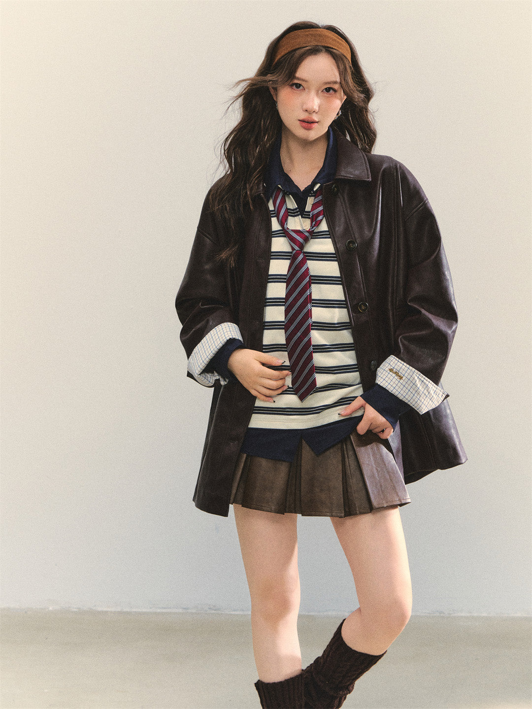AsGony ASG25334 Cuff plaid patchwork leather jacket