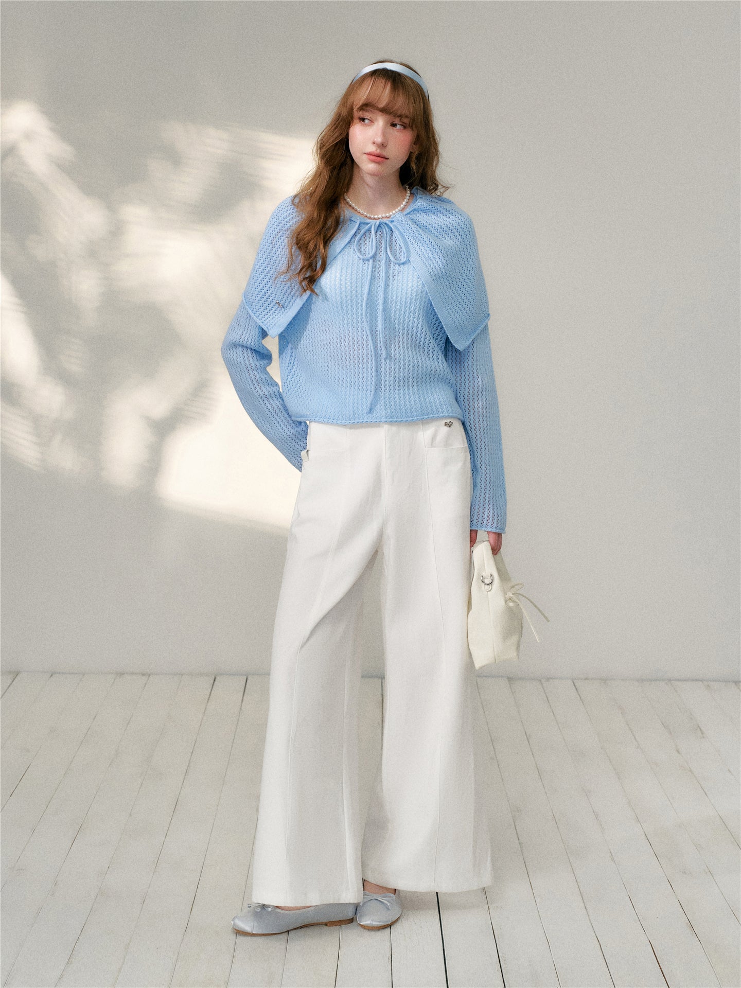 16DEWS 16D26078 Lace-up circular-neck knitted top (with shawl)