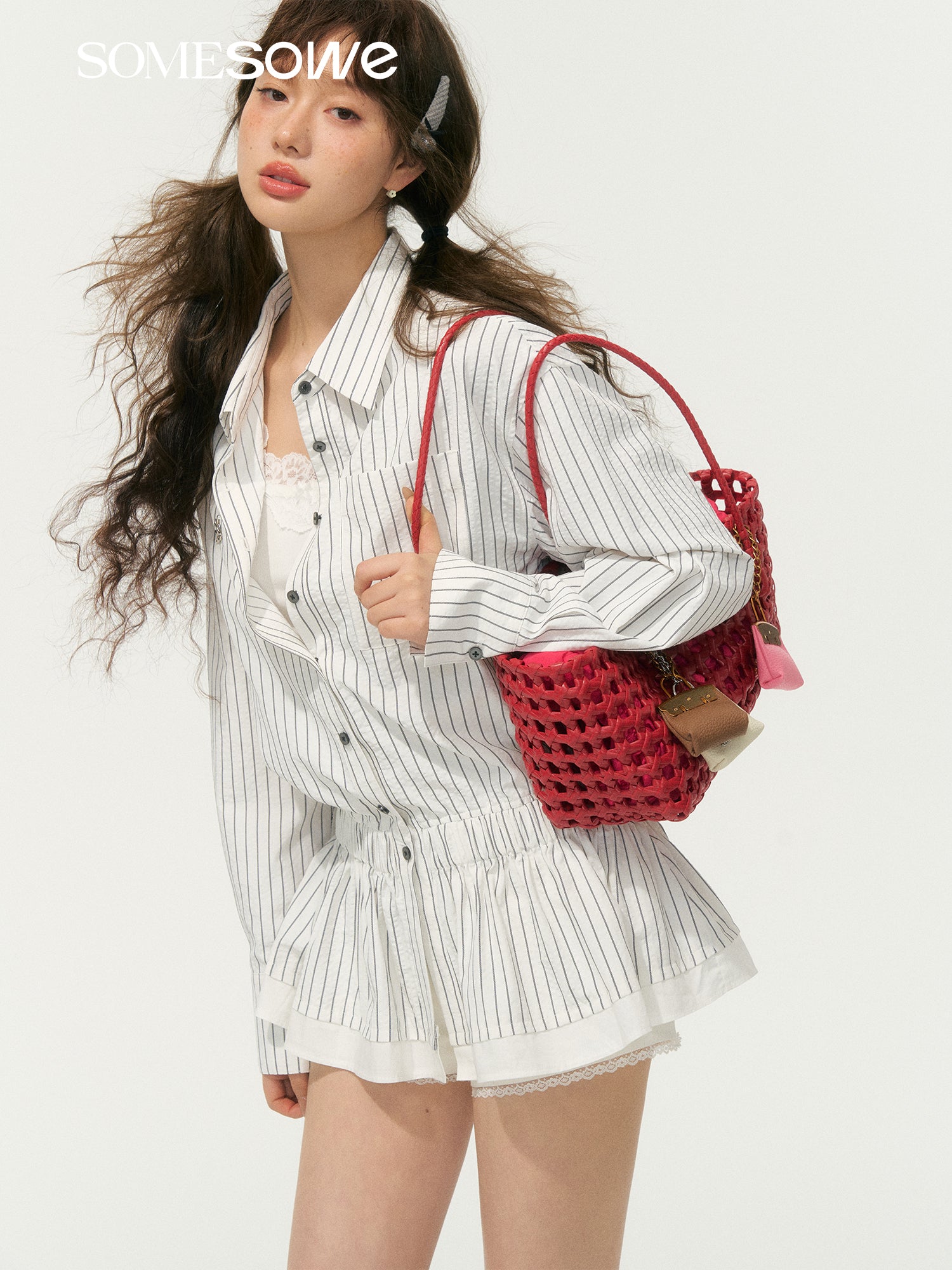 SOMESOWE S2508058 Striped ruffled shirt