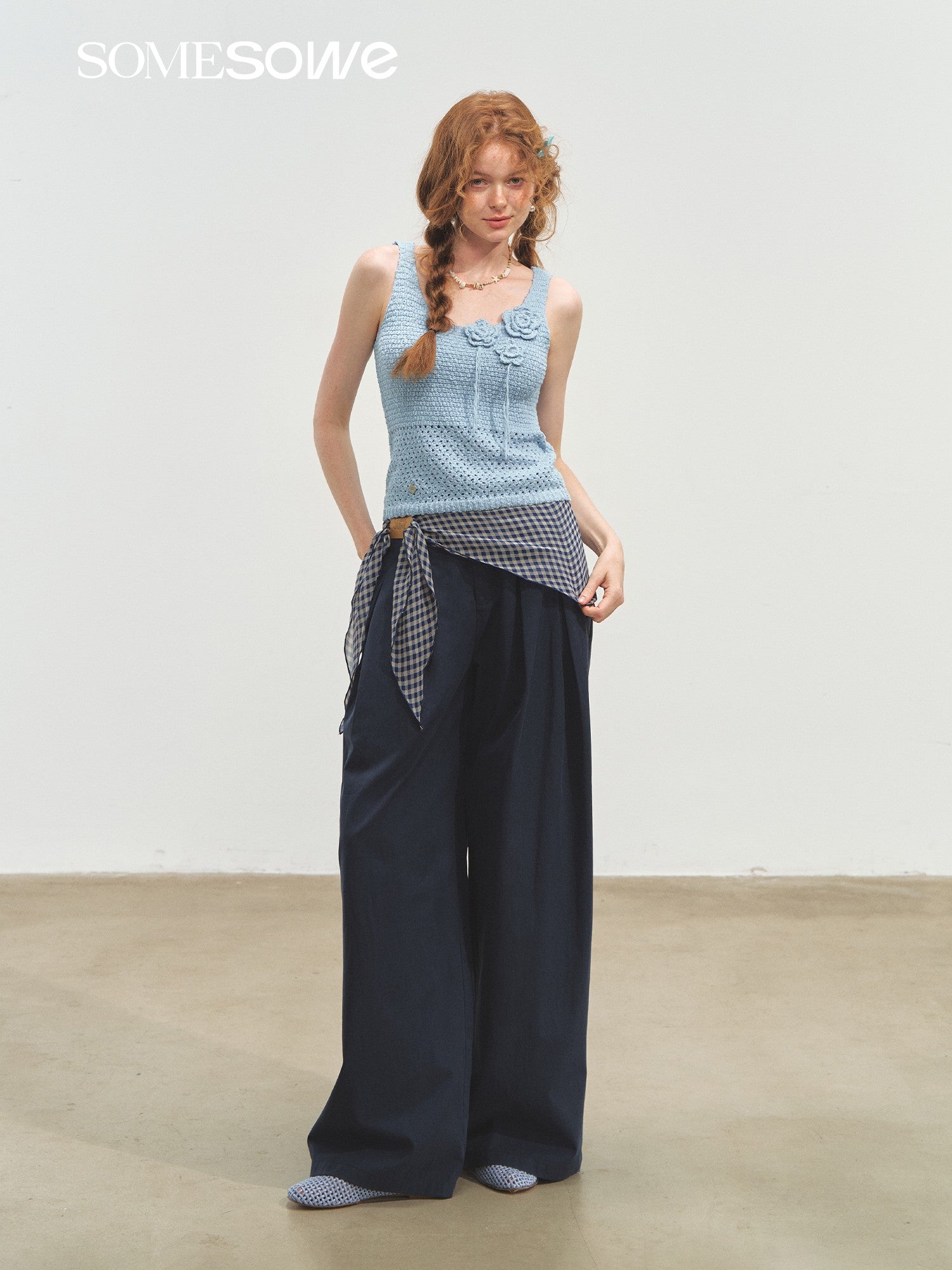 SOMESOWE S2508151 Handmade flower crochet vest (2color)