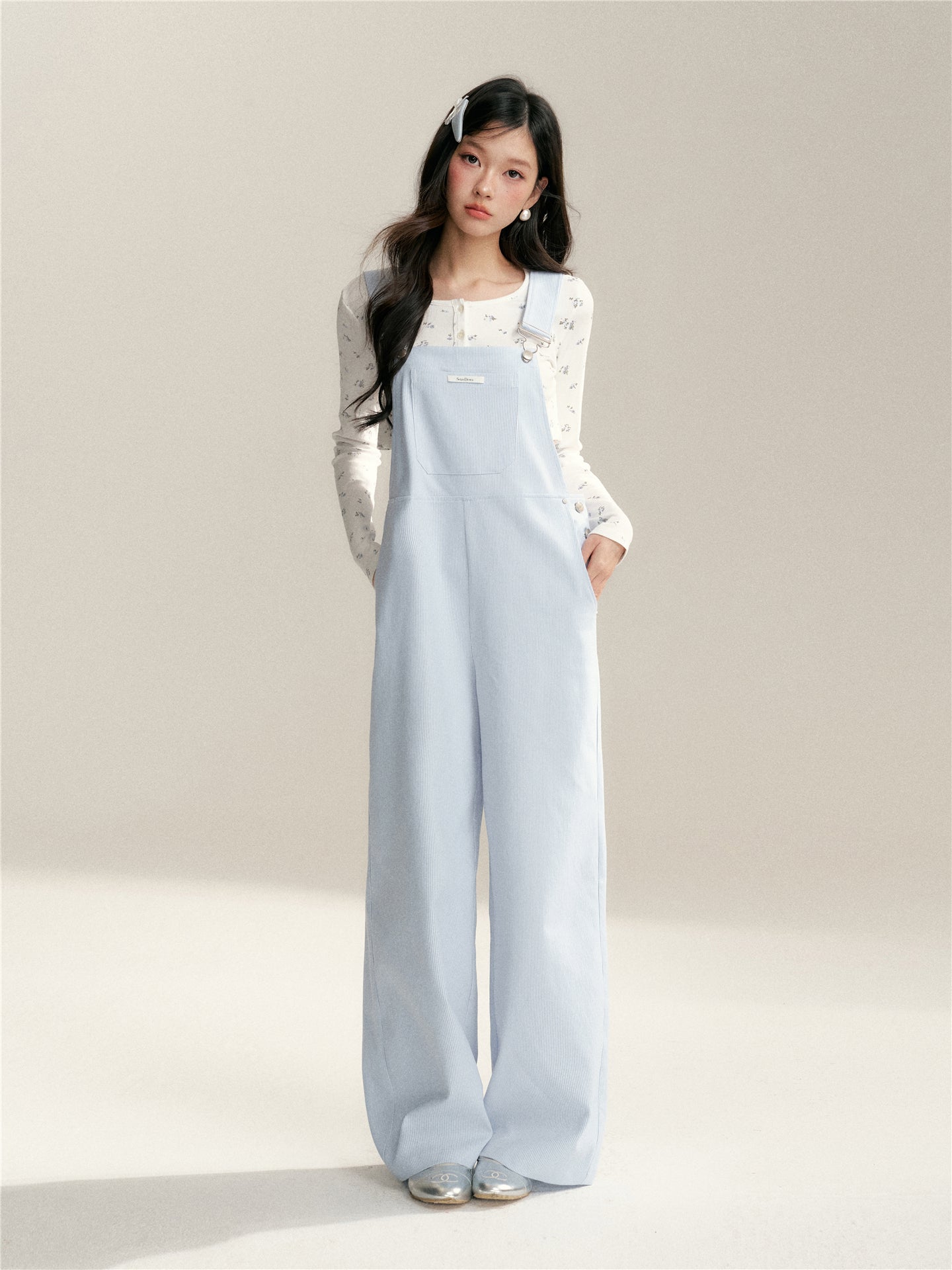 16DEWS 16D26061 Blue and white striped loose overalls