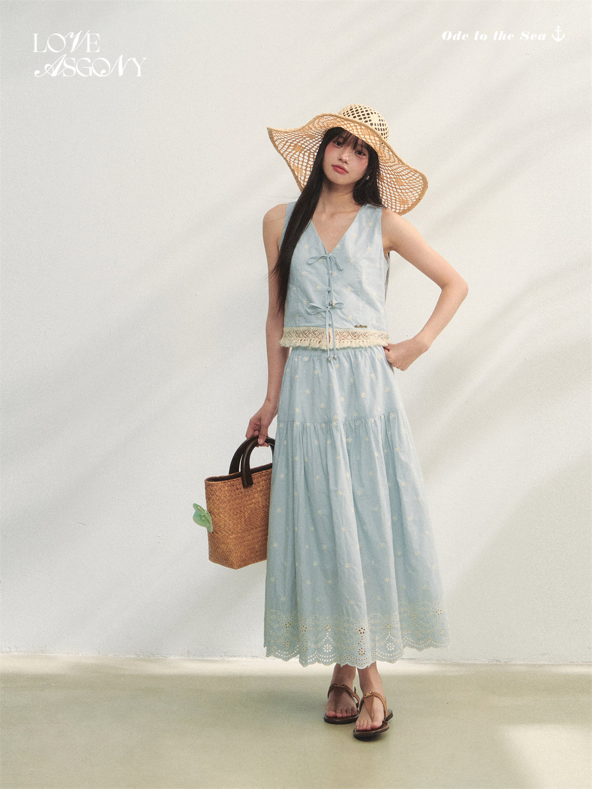 AsGony ASG25193&ASG25194&ASG25195 Flower embroidery lace up bubble sleeve top+vest+skirt