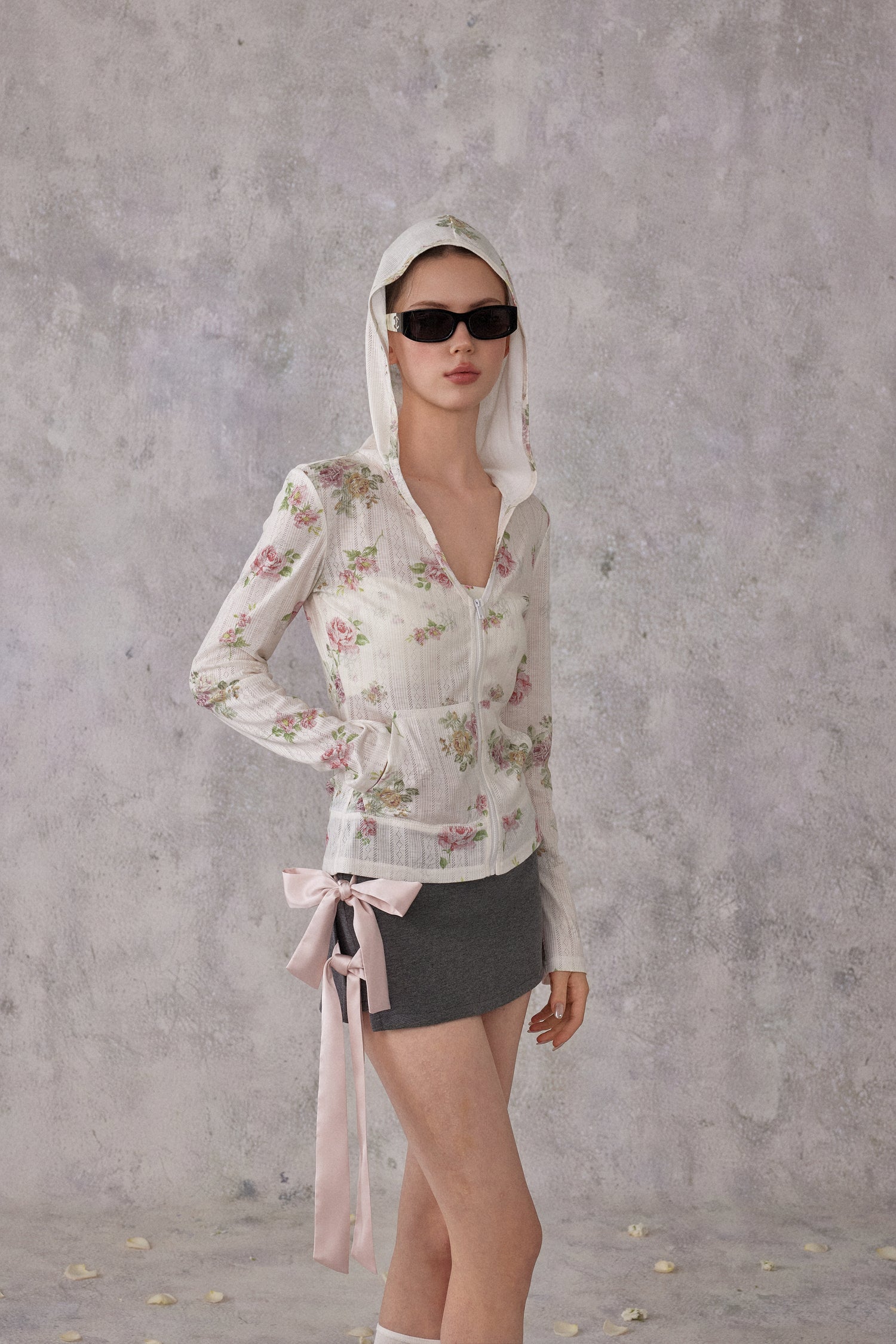 NOMEANSNO N194 Floral hooded long sleeved top