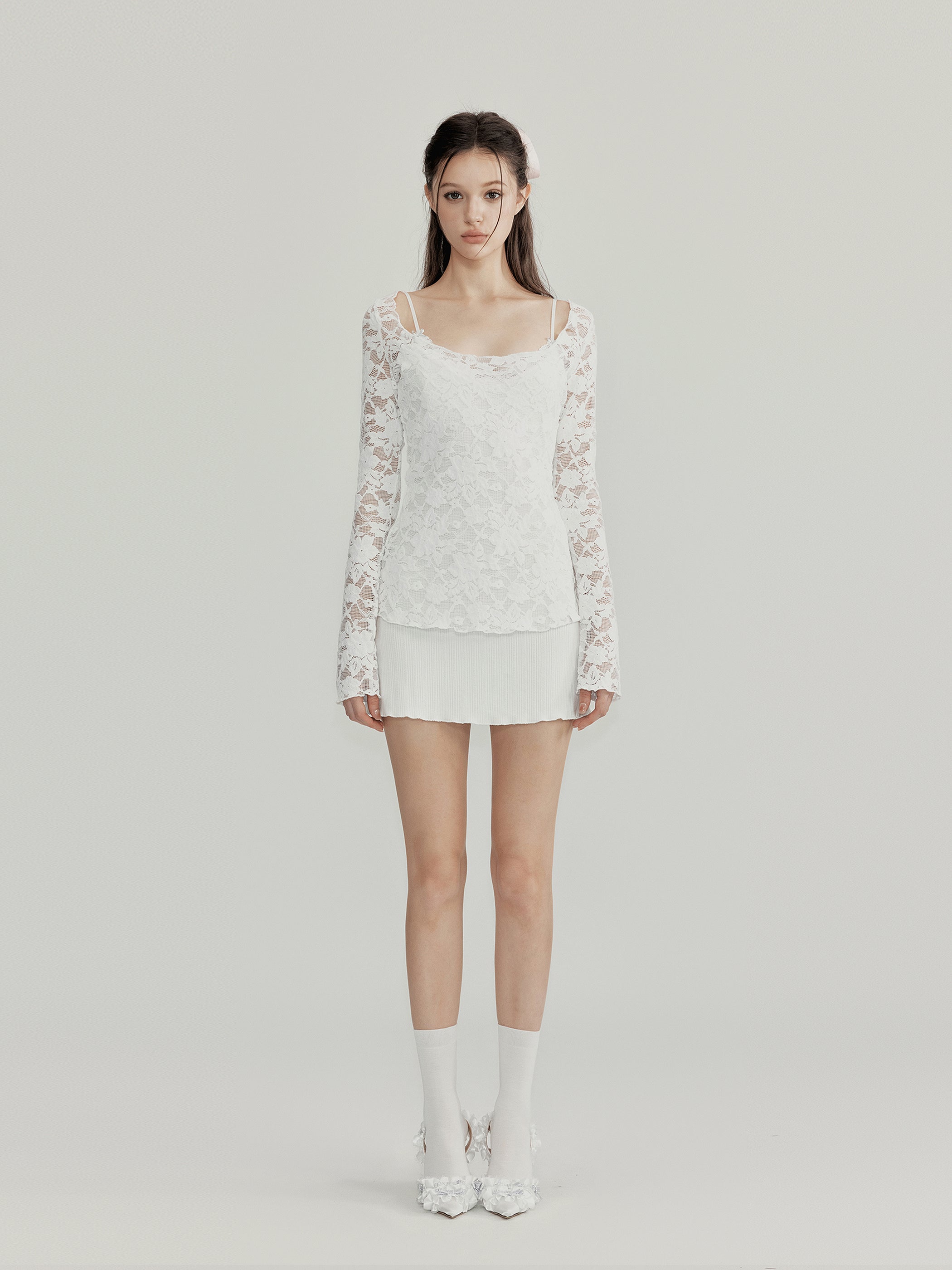 NOMEANSNO N128 Tight edged lace blouse