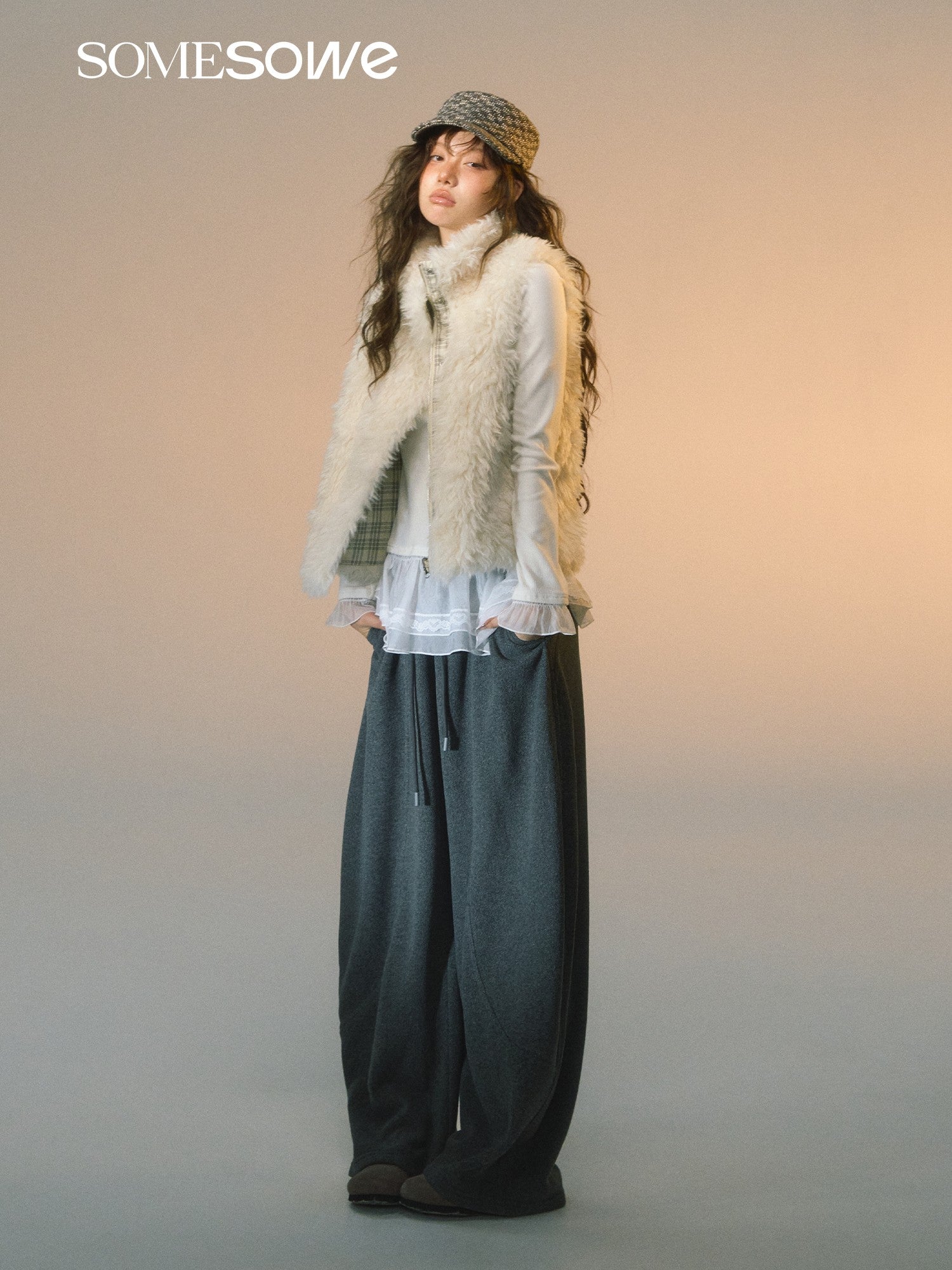 SOMESOWE S2508263 Grid splicing lamb wool double-sided vest