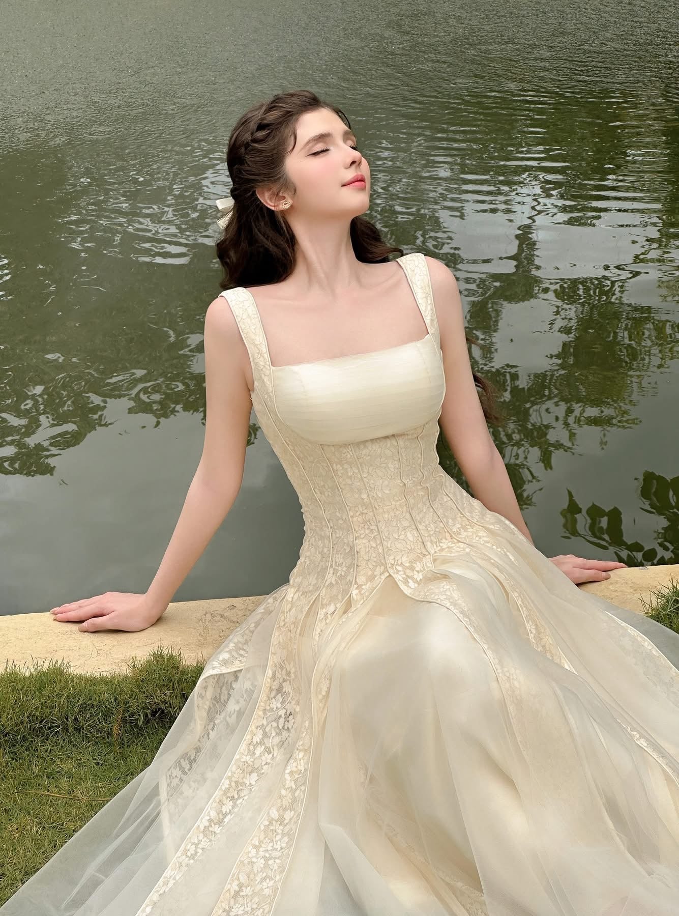 SOVI HOUSE Jinnie Dress