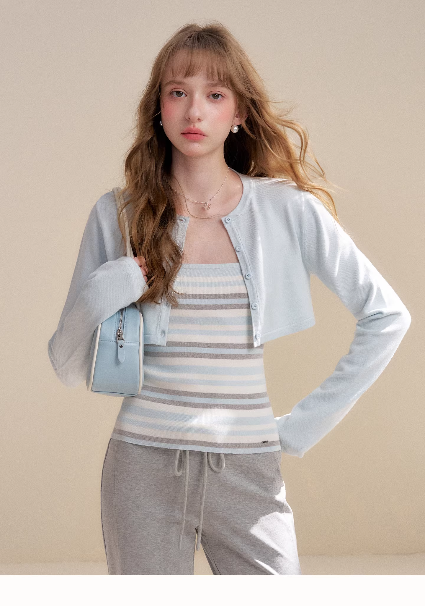 Kroche KZY2064 Long sleeved knitted cardigan + striped camisole