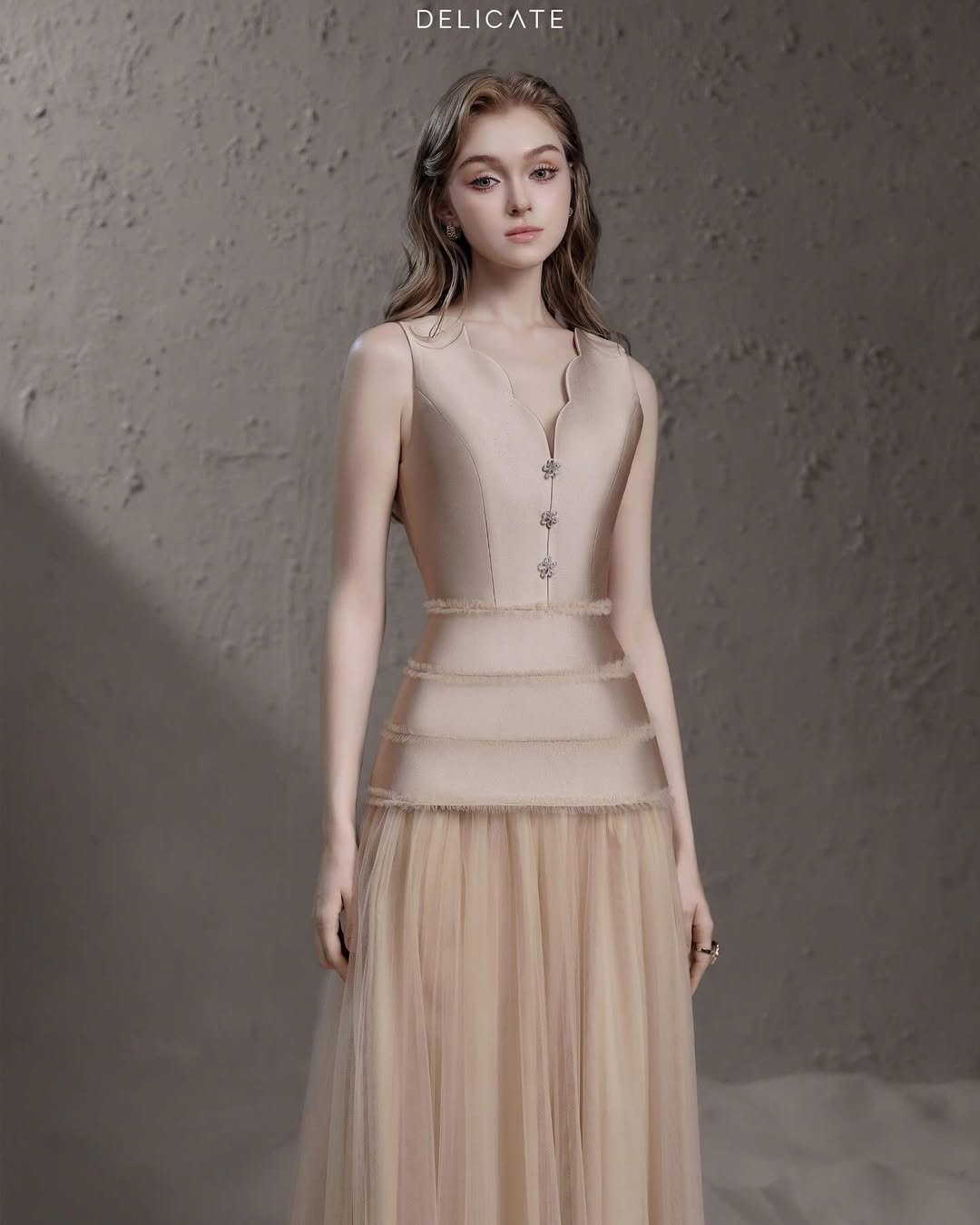 Delicate V-neck top + chiffon skirt set