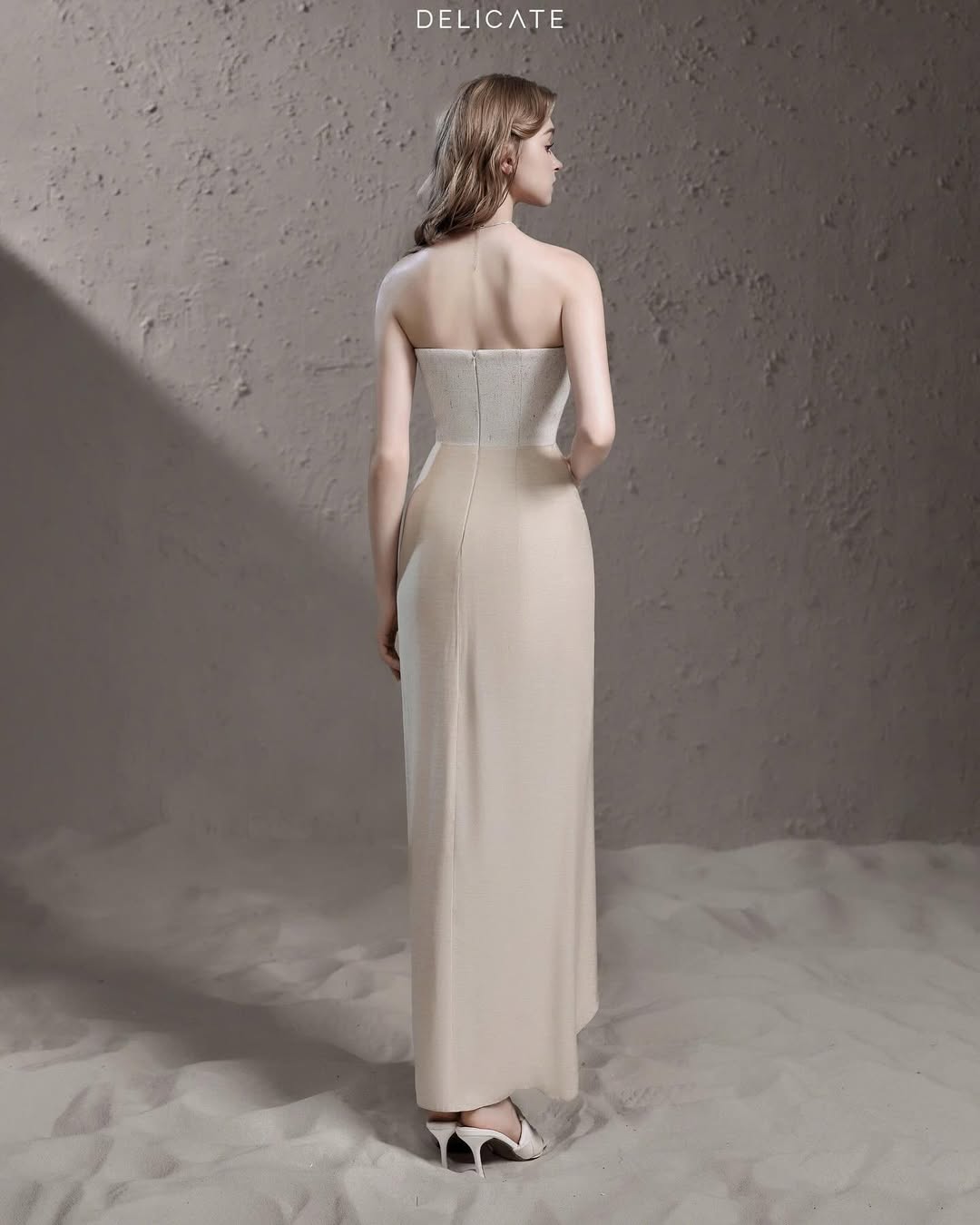 Delicate Slit strapless dress