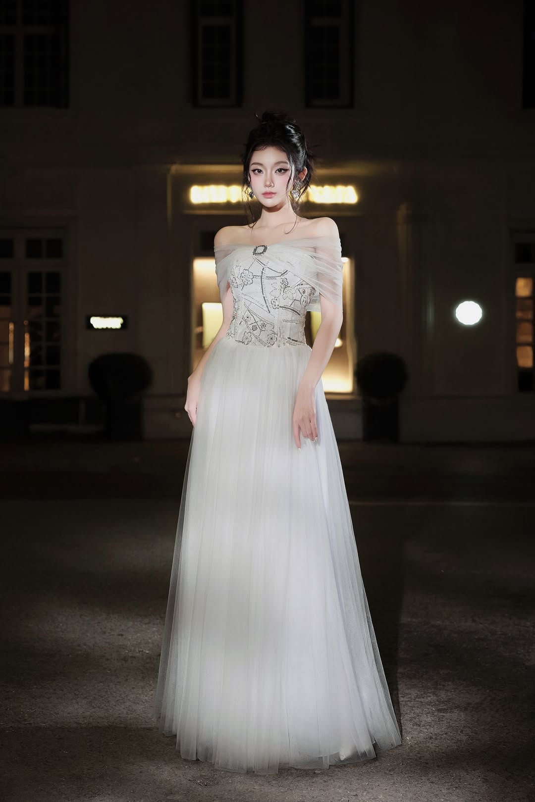 Lovelyn Embroidery off-shoulder tulle dress