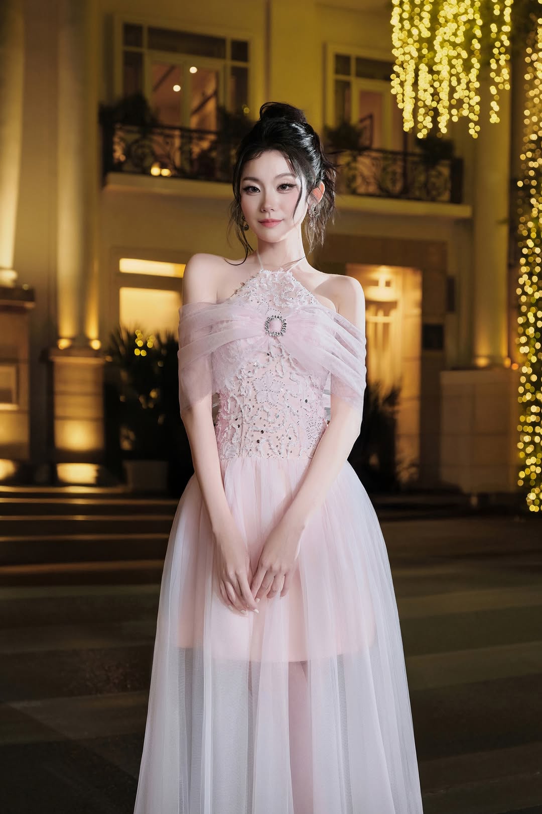 Lovelyn Pink tulle off-shoulder dress