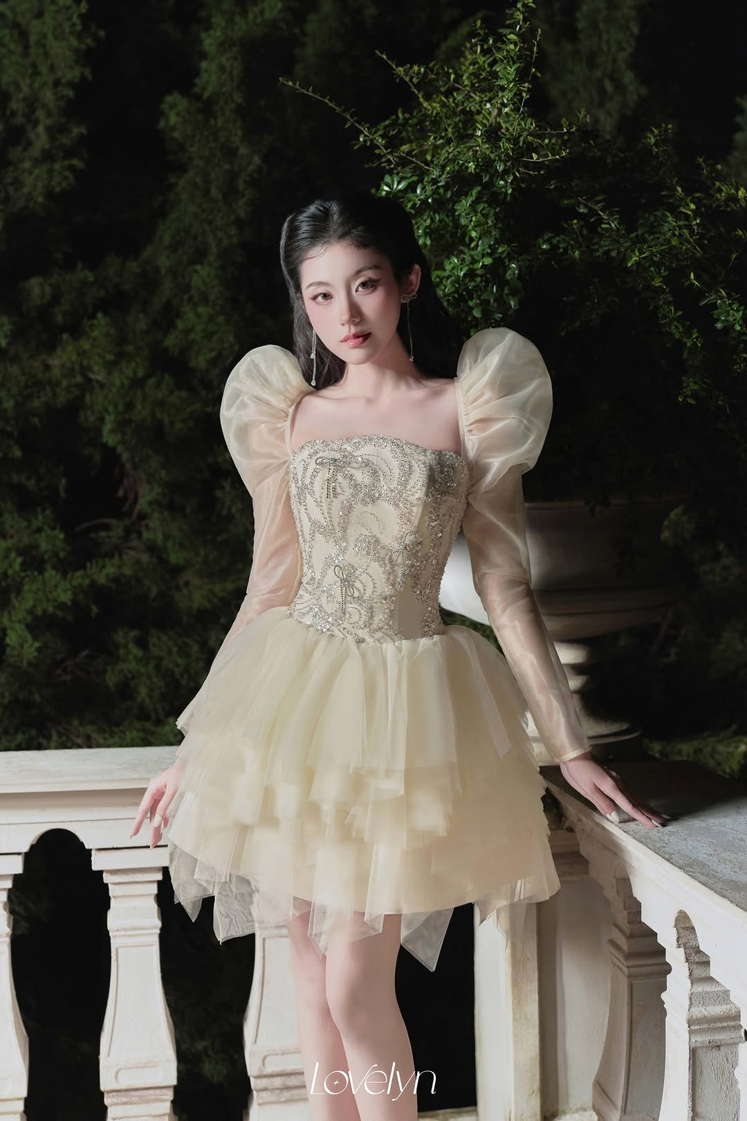 Lovelyn Sequin embroidery puff sleeve dress