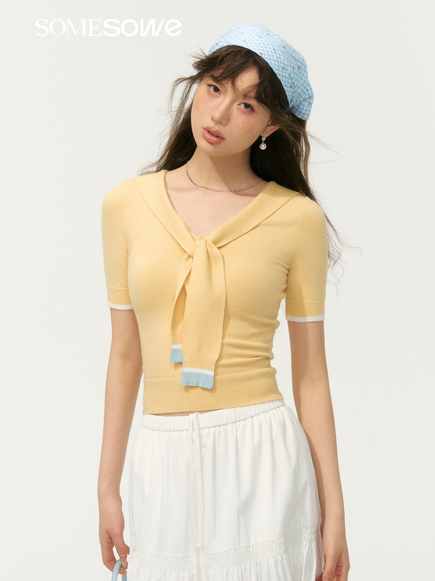 SOMESOWE S2508069 Navy collar tie knit top (2color)