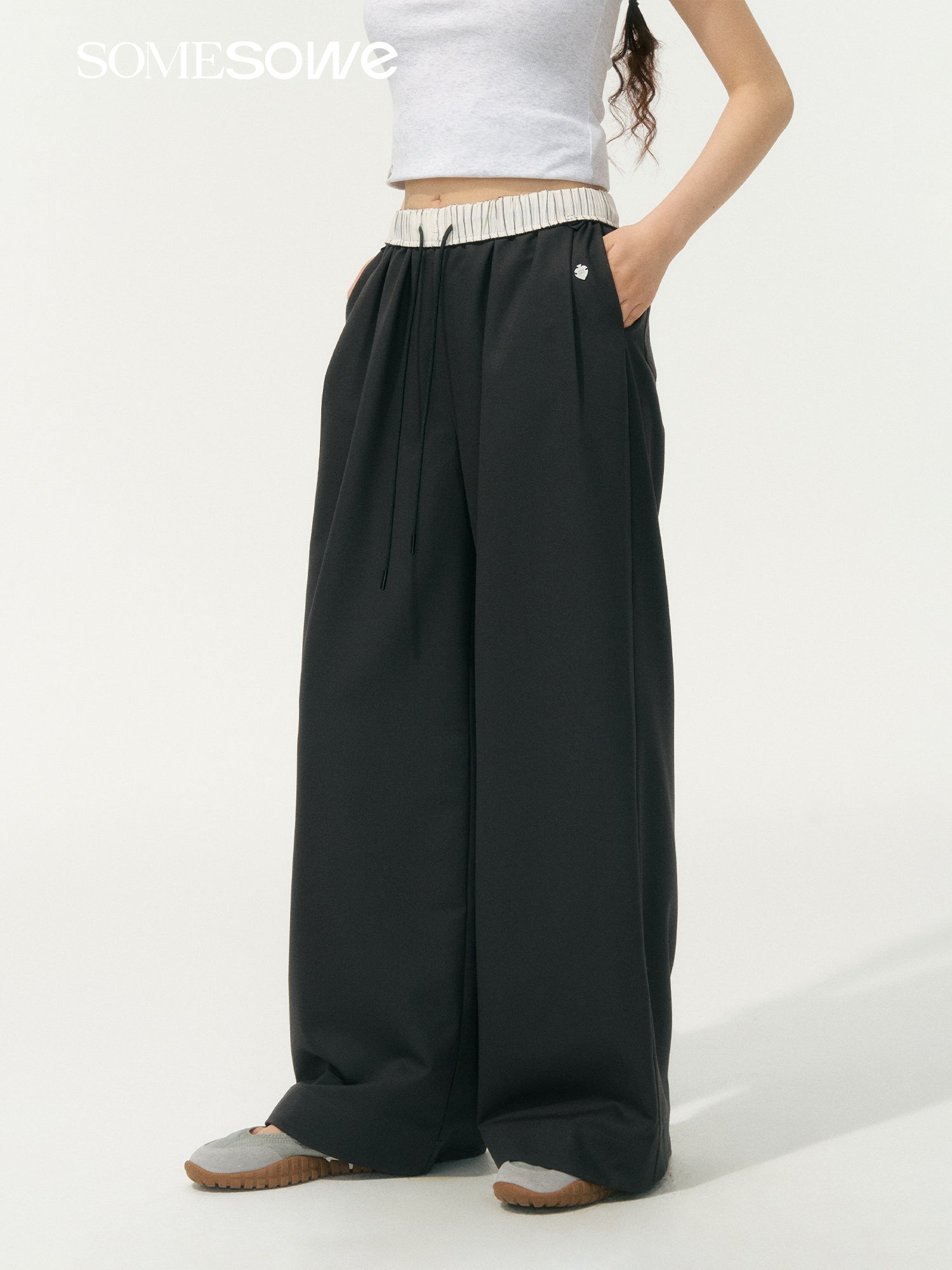 SOMESOWE S2508062 Lace up drape pants