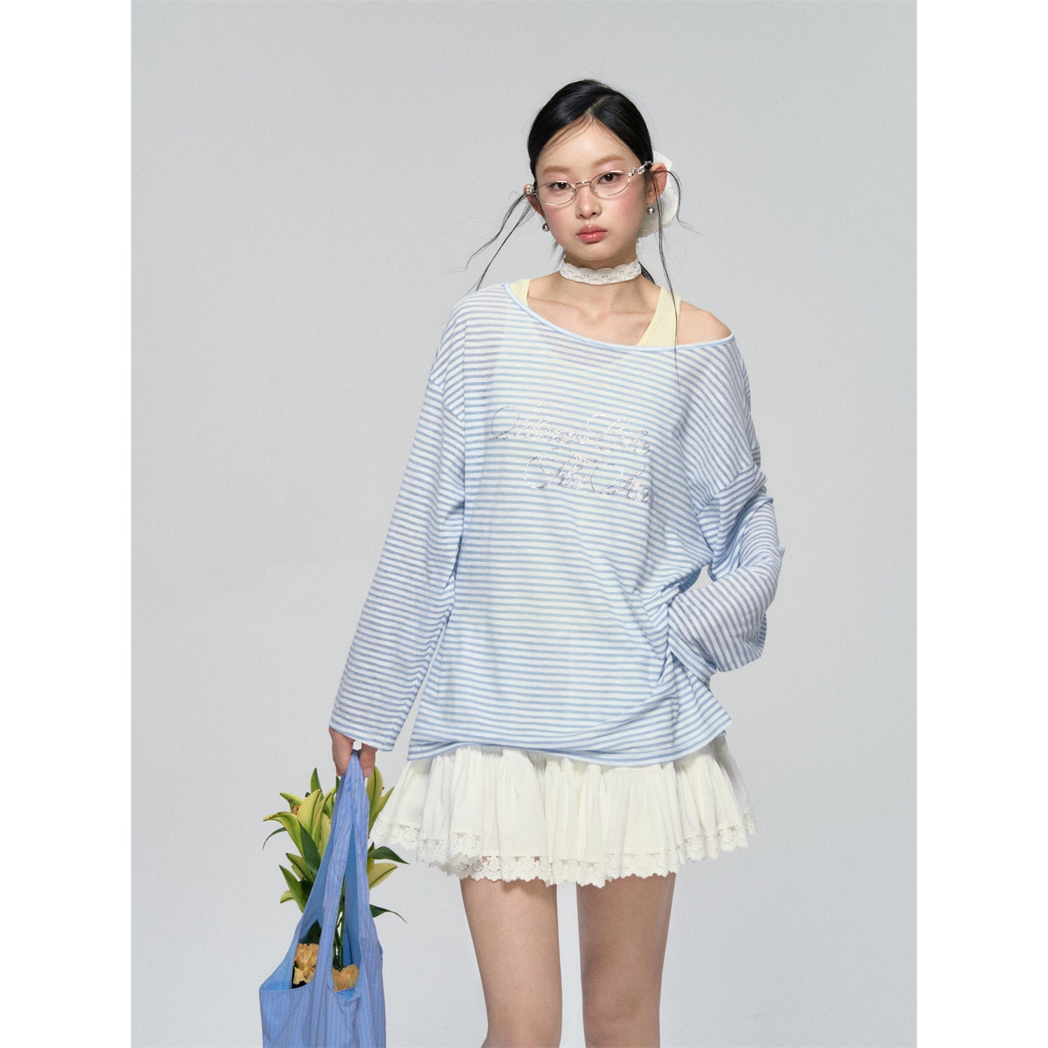 AsGony ASG25078 Off shoulder striped rhinestone T-shirt