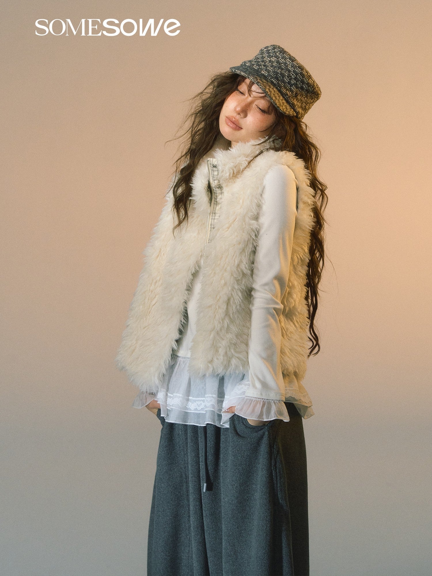 SOMESOWE S2508263 Grid splicing lamb wool double-sided vest