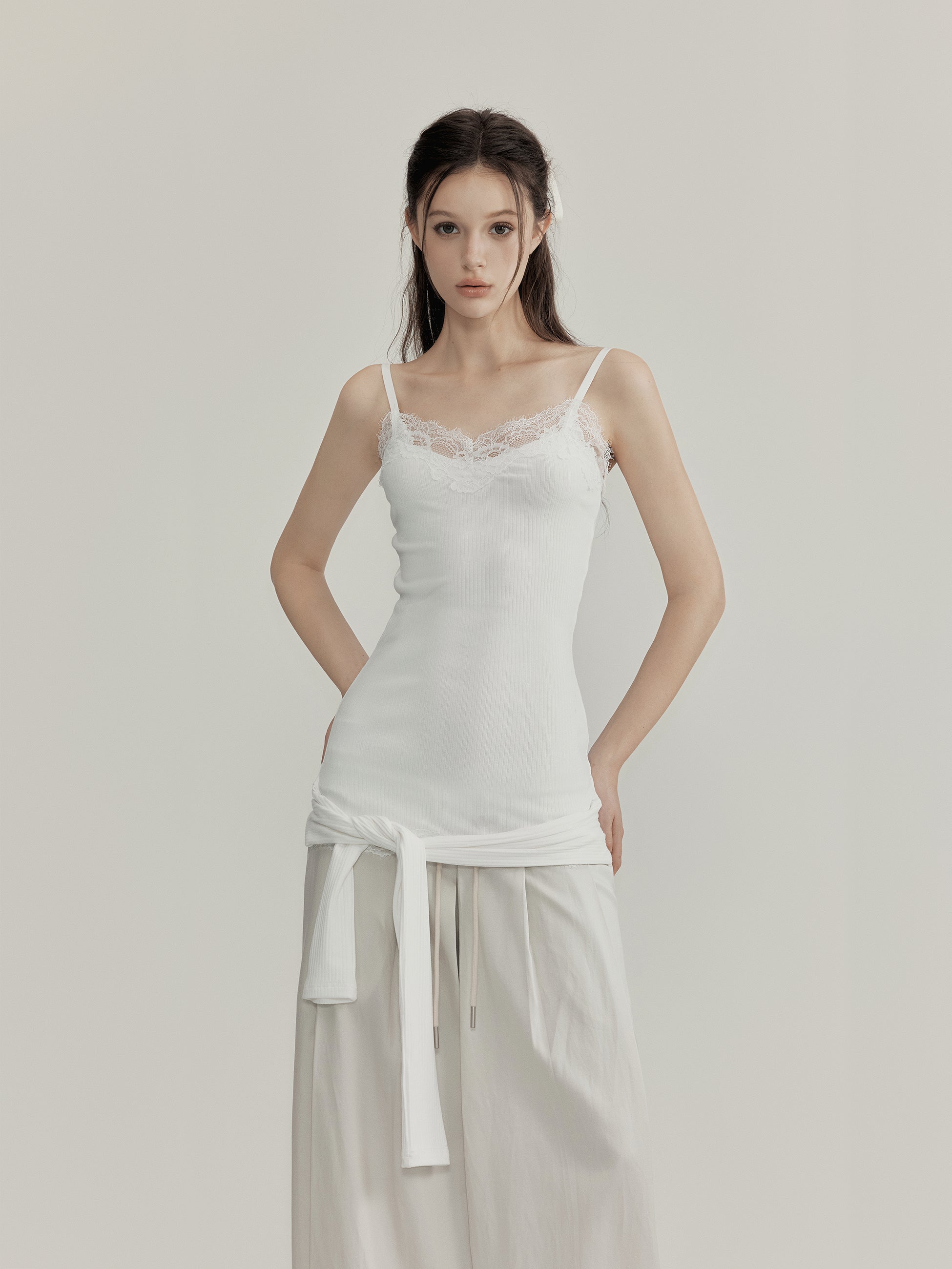NOMEANSNO N135 Two-way wear lace off- shoulder camisole