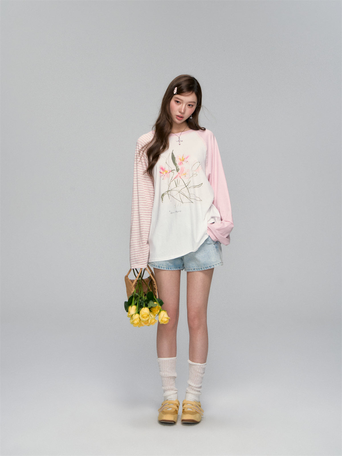 AsGony ASG25120 Color blocked floral print round neck T-shirt