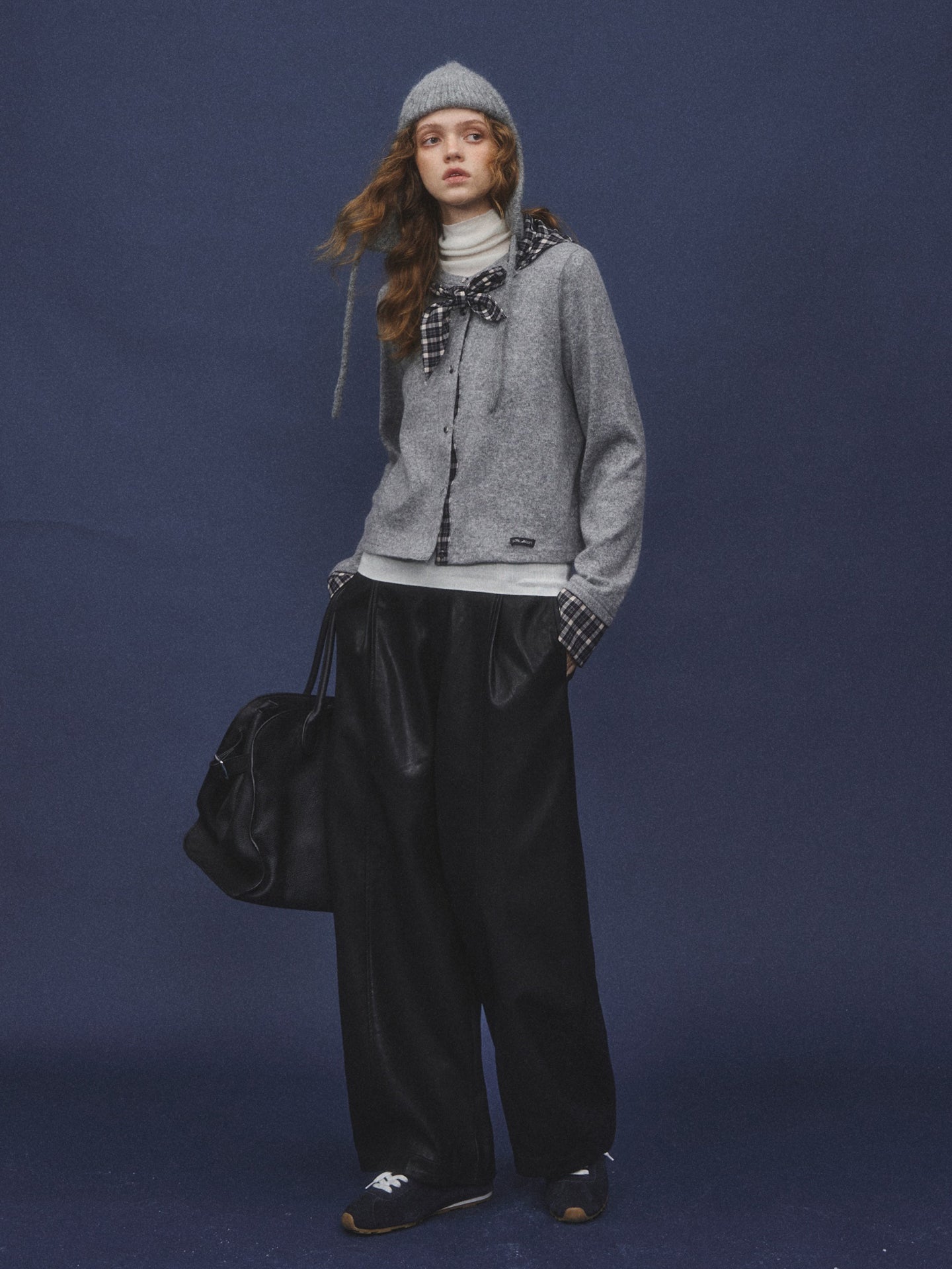 AsGony ASG25566 Wool plaid splicing tie sweater cardigan