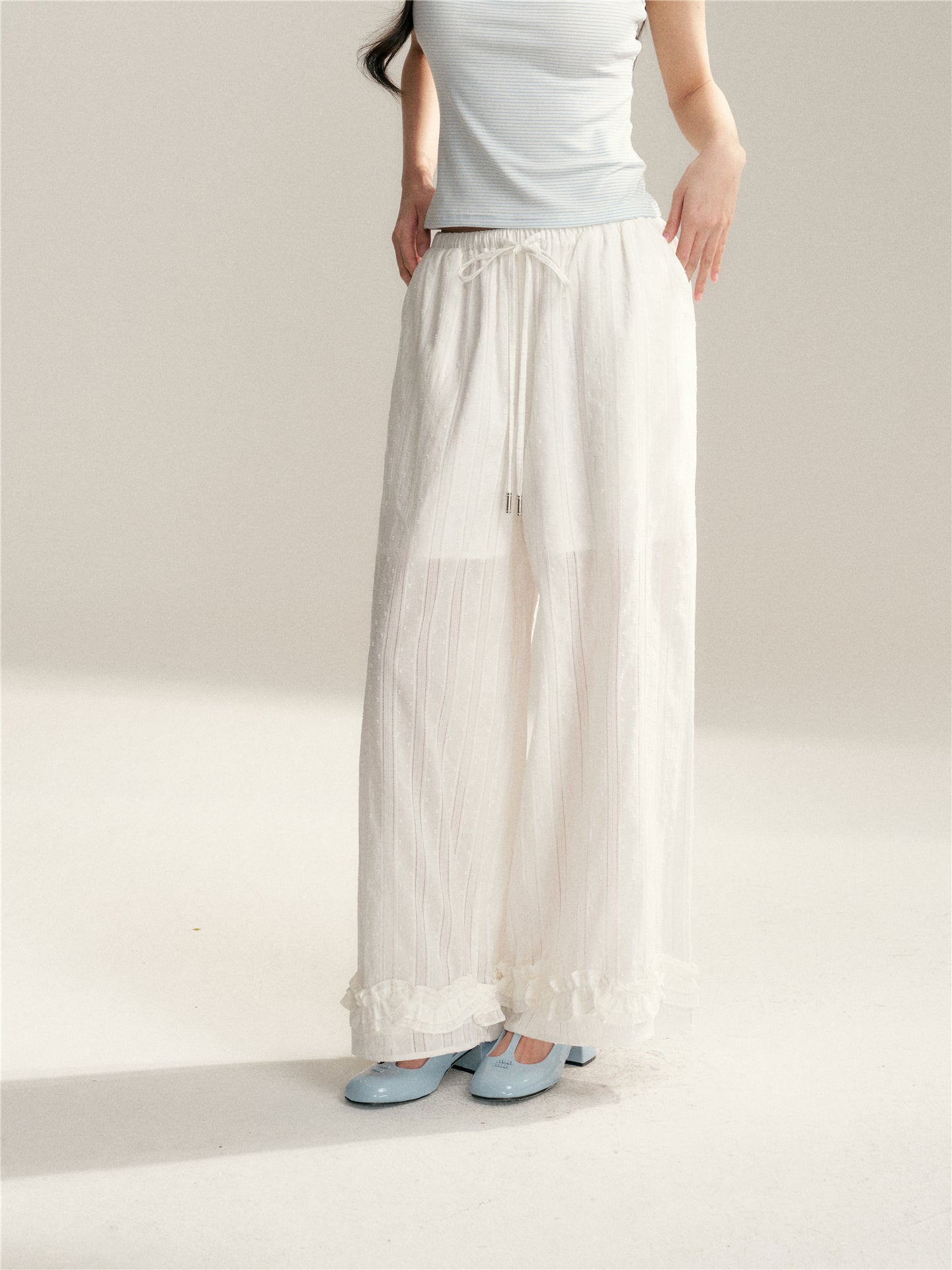 16DEWS 16D246066 Loose wide leg pants with ruffle edge splicing