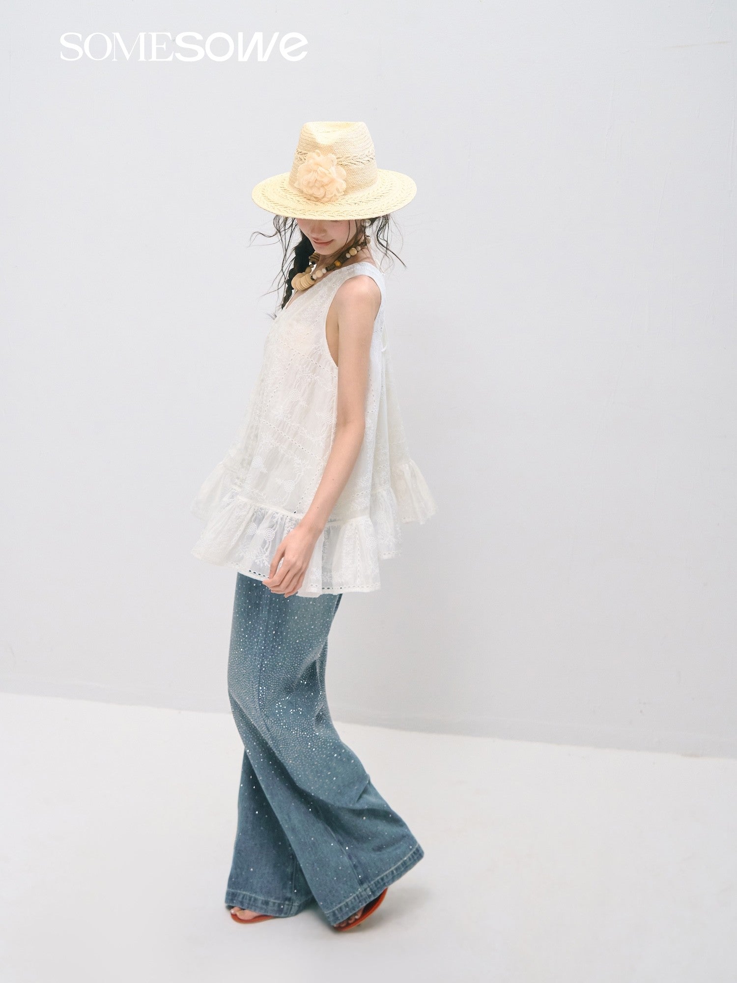 SOMESOWE S2509031 Embroidered ruffle edge dress