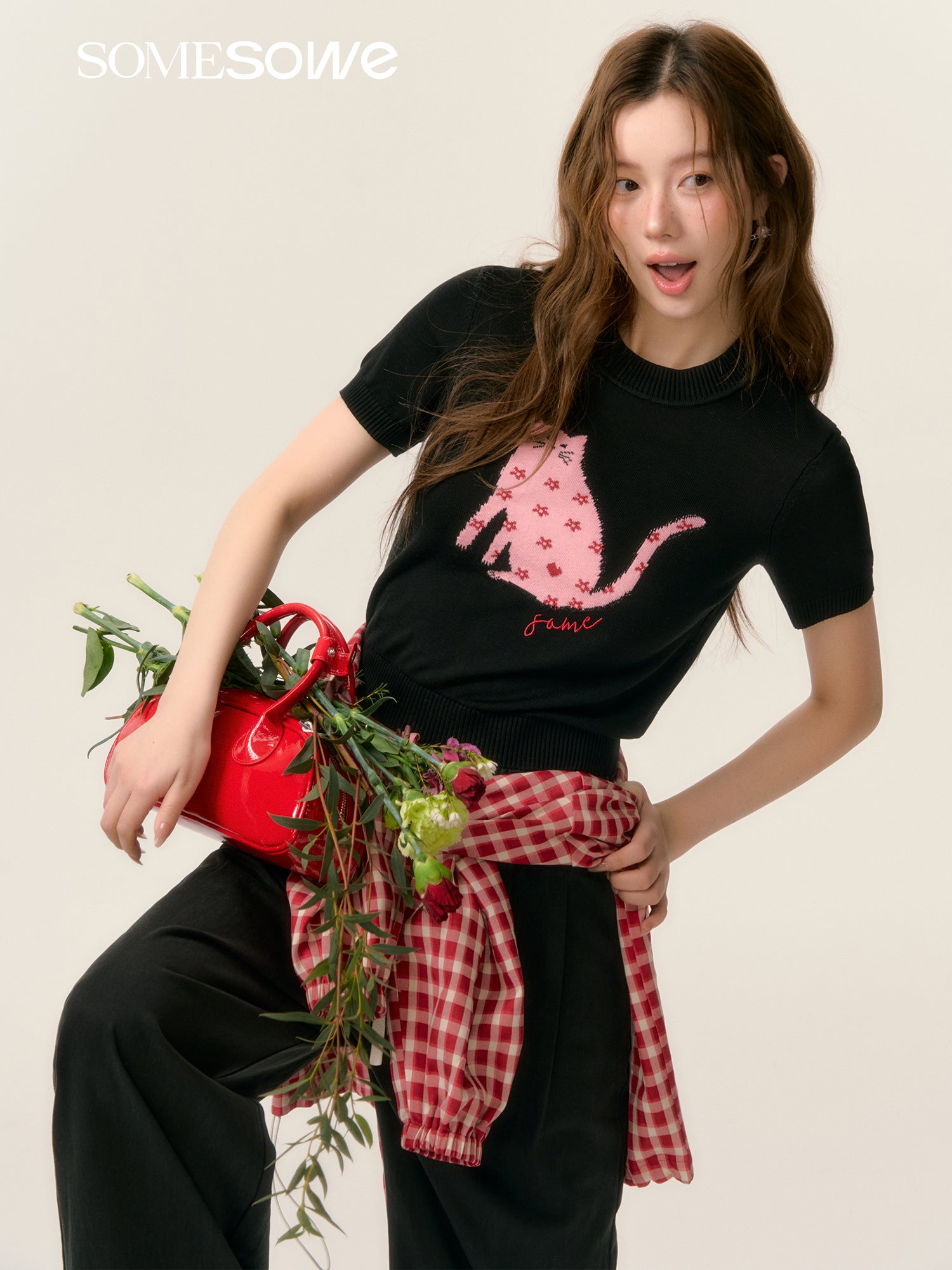 SOMESOWE S2508051 Cat short sleeved knitted sweater