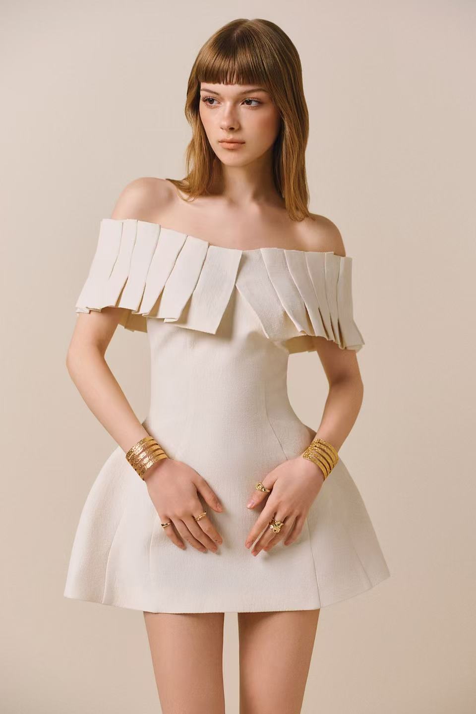 CICI HAZELINA Off-shoulder Mini Dress (2color)