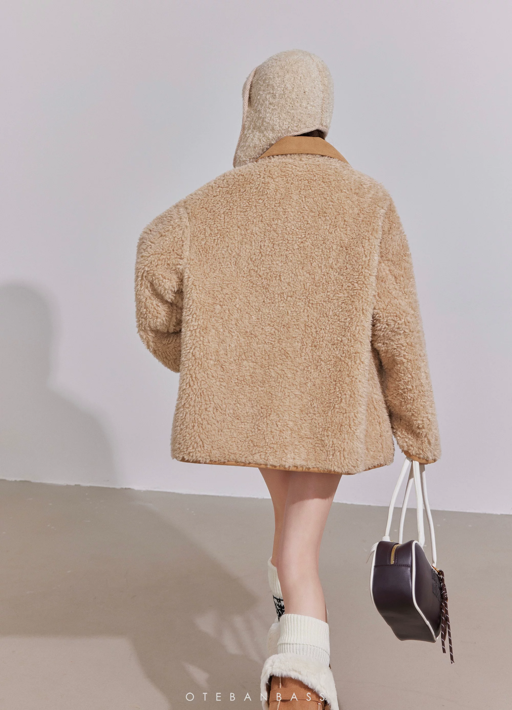 OTEBANBASS Reversible Light Brown Coat