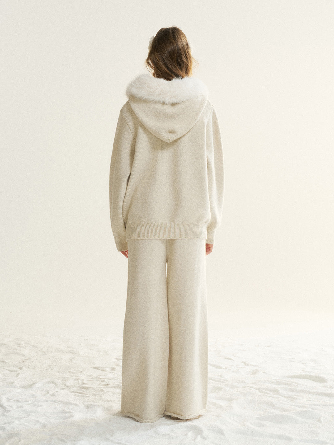 16DEWS 16D25555&16D25556 Cleanfit detachable fur collar hooded knitted cardigan + pants set