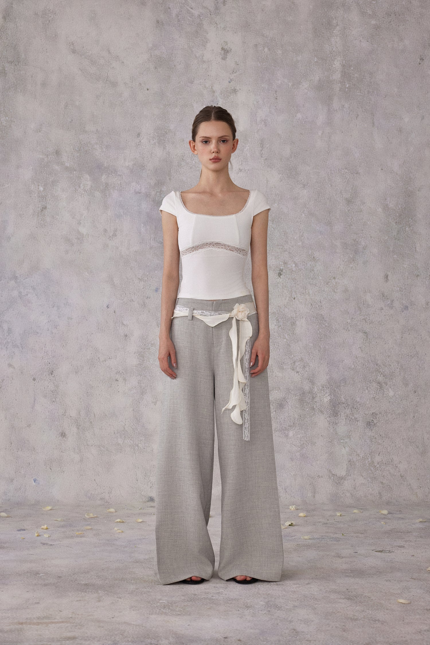 NOMEANSNO N164 Square collar lace top