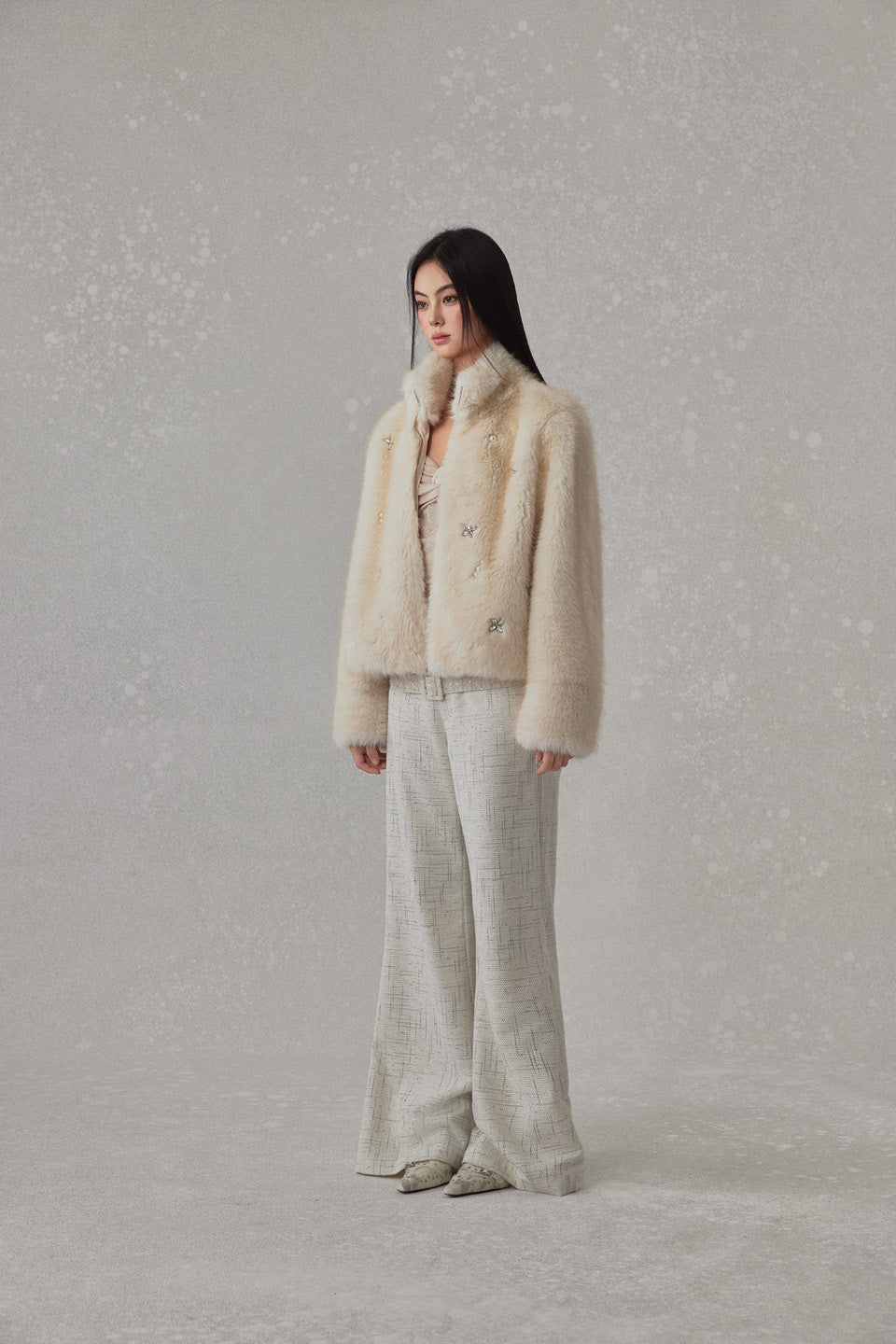NONCESTNON N238 Pearl Buttoned Fur Coat