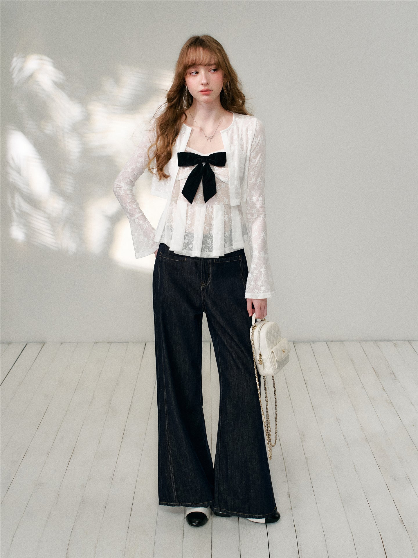 16DEWS 16D26105&16D26106 Lace jacquard flared sleeve cardigan + camisole