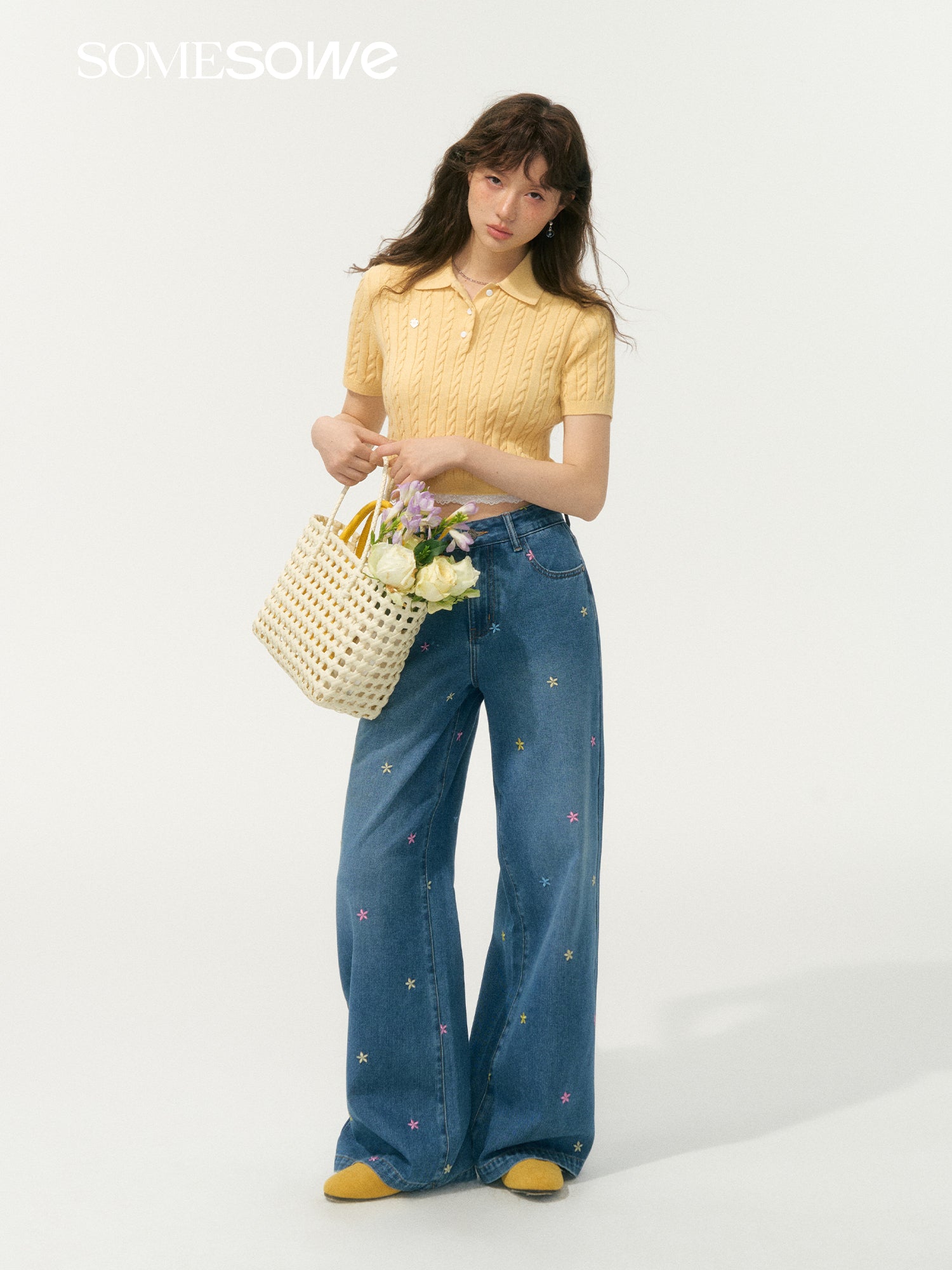 SOMESOWE S2508075 Embroidered flower straight leg jeans