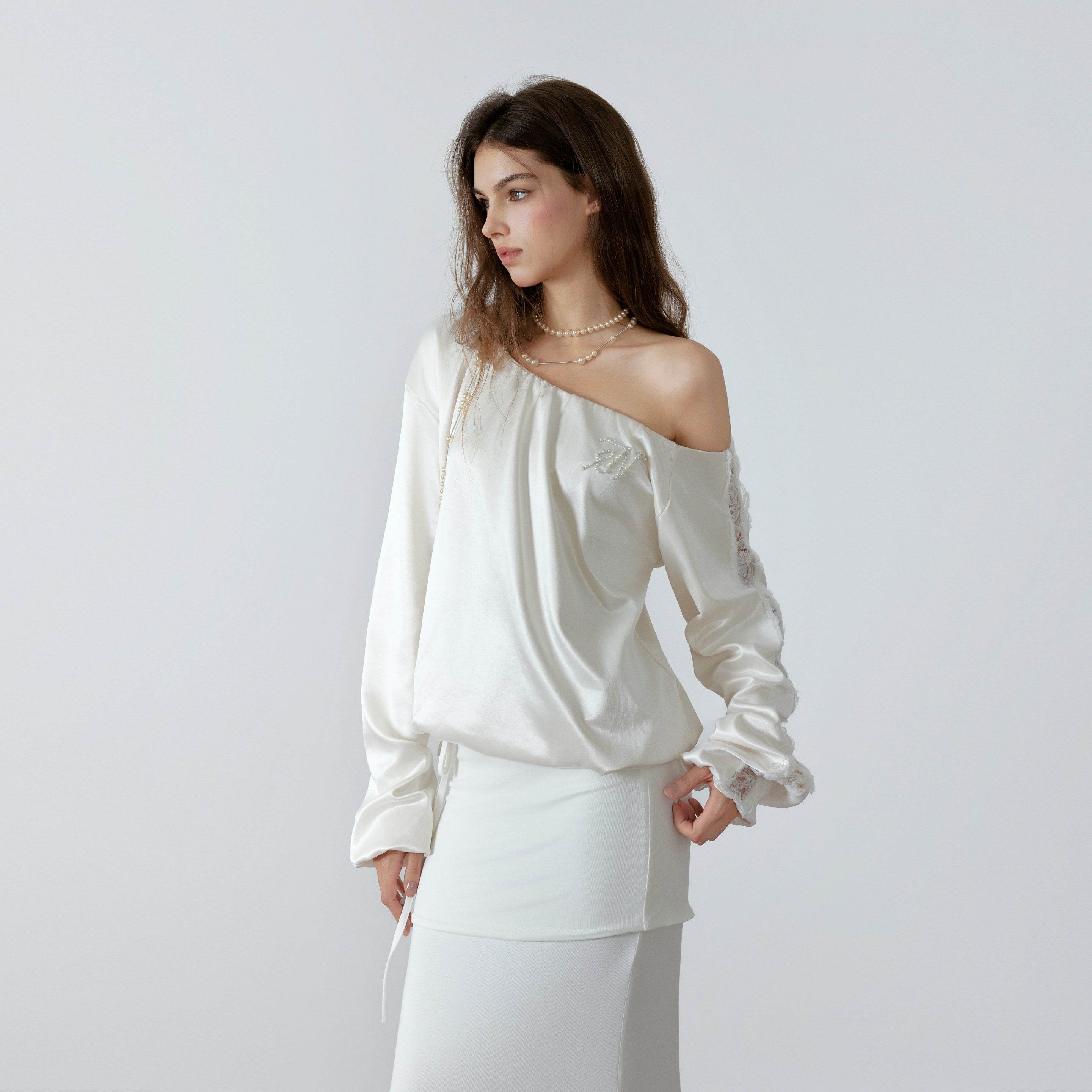 NONCESTNON N223 Satin one shoulder hoodie