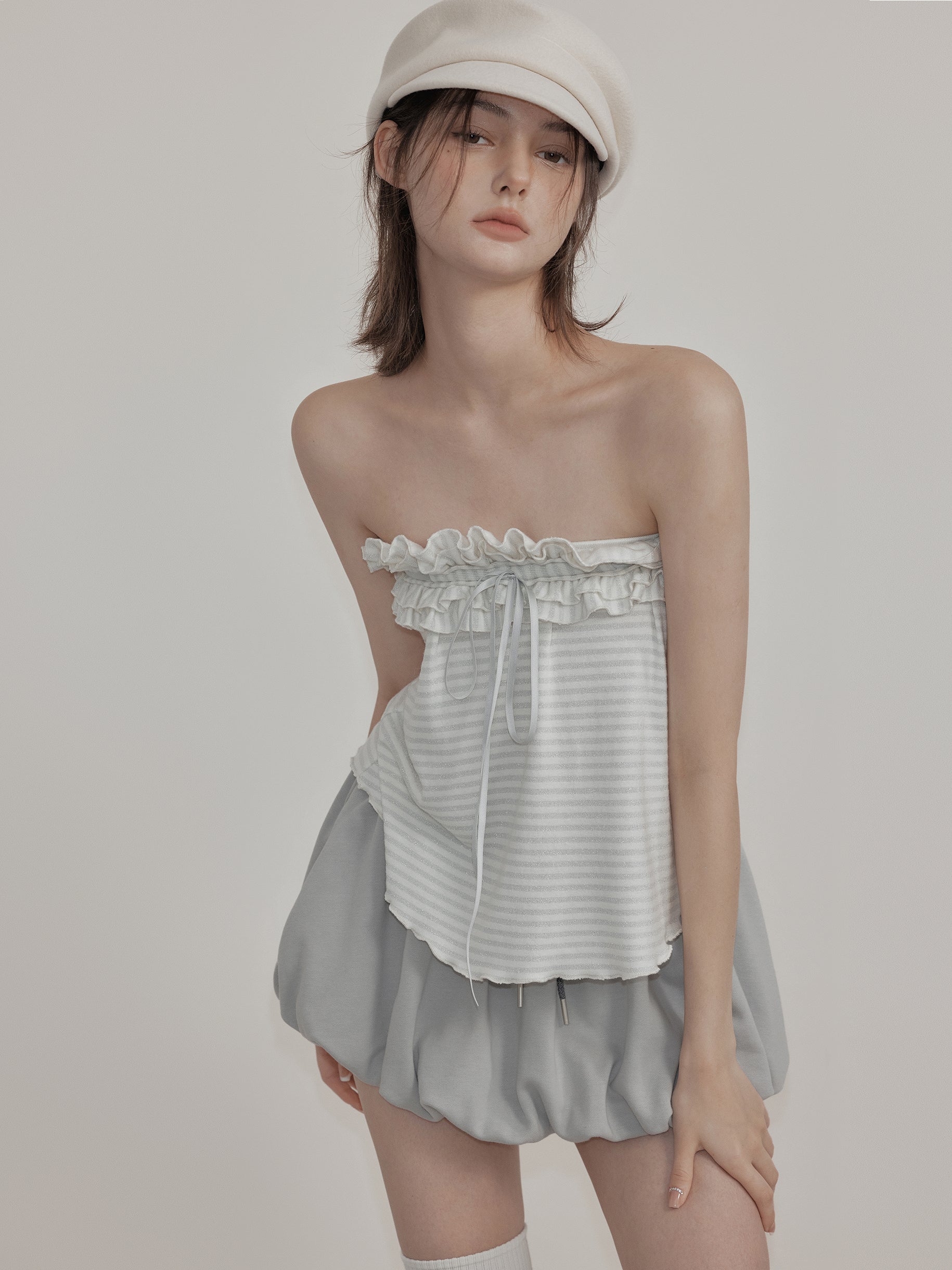 NOMEANSNO N108 Striped lace strapless