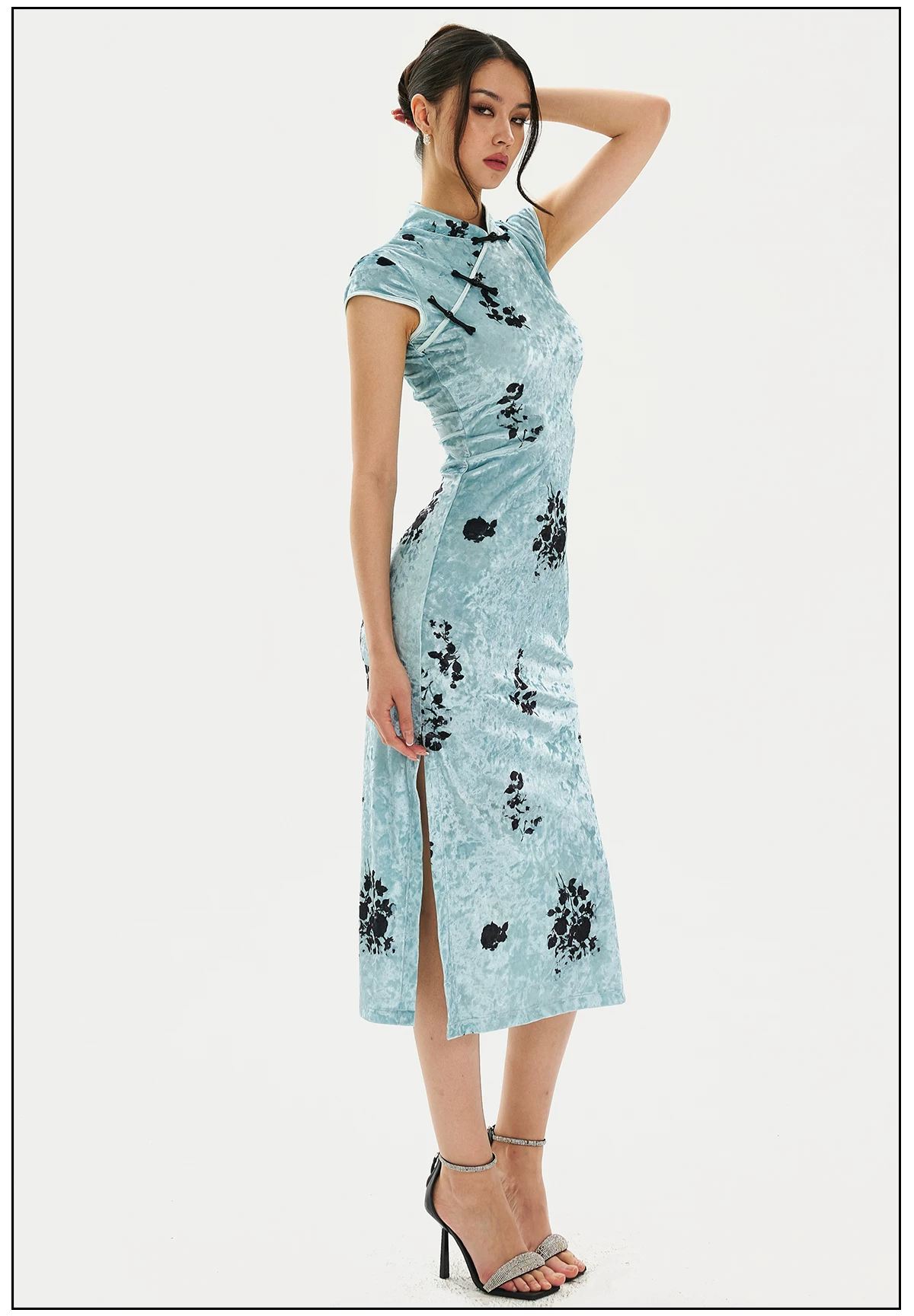 FIND YA WINGS Jade Green Mandarin Midi Cheongsam