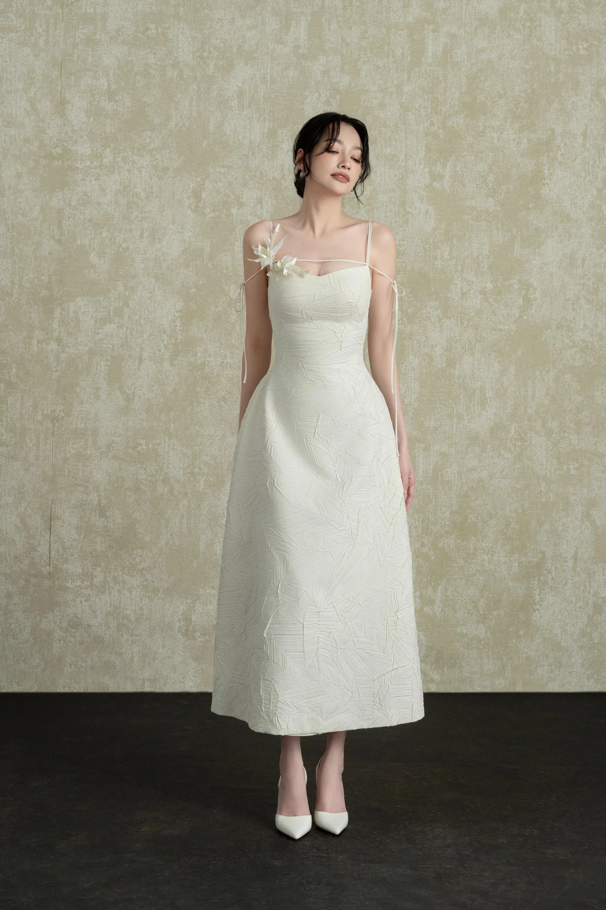 BYDENIO Minsi Wrinkled Midi Dress
