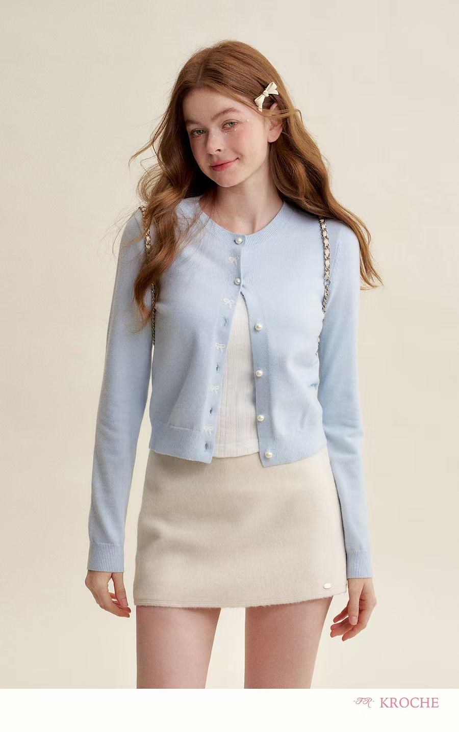 Kroche Embroidered pearl round neck cardigan (2color)