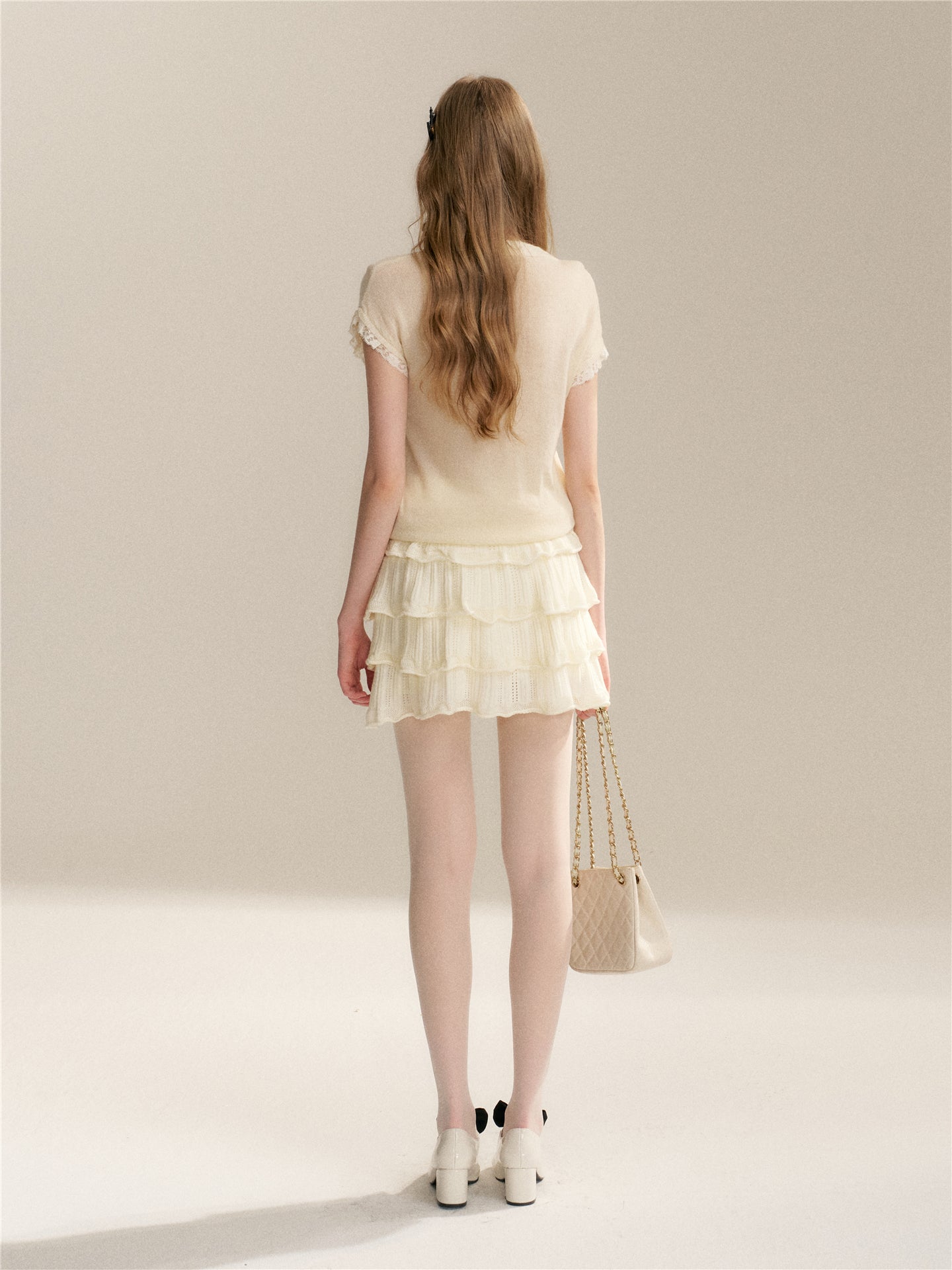 16DEWS 16D246056 V-neck lace lace half sleeved knitted top